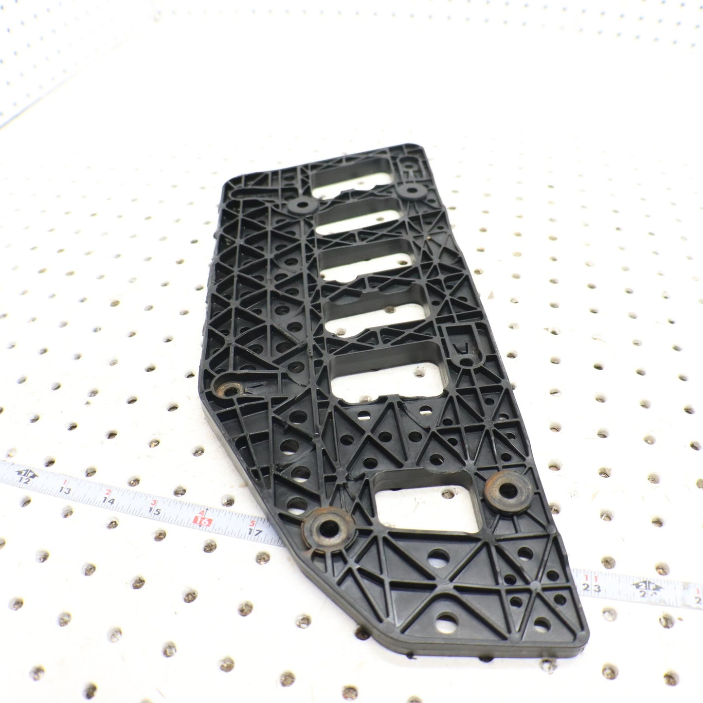 2009 Polaris Sportsman Xp 850 Foot Board FOOTPAD SUPPORT, RIGHT 5437601