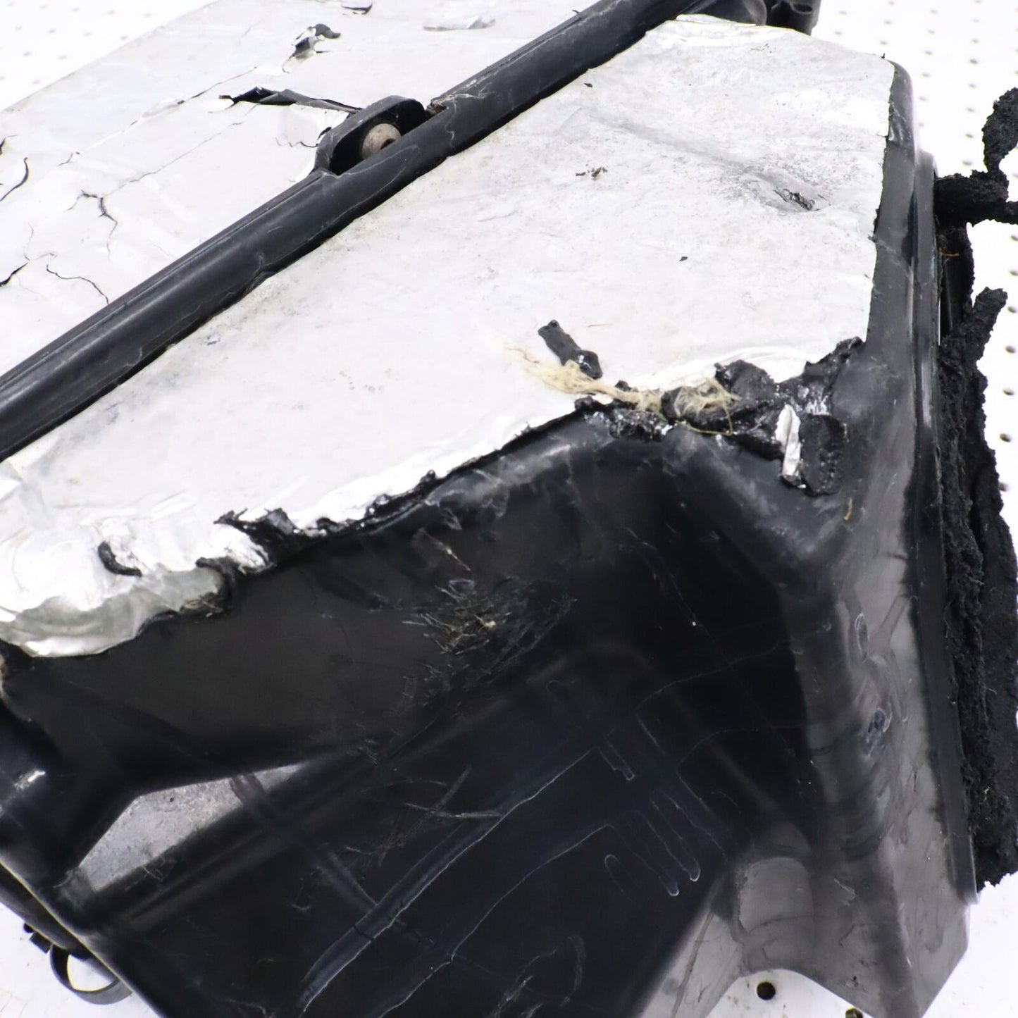 2013 POLARIS PRO RMK 800 AIR CLEANER FILTER BOX AIRBOX 1204440