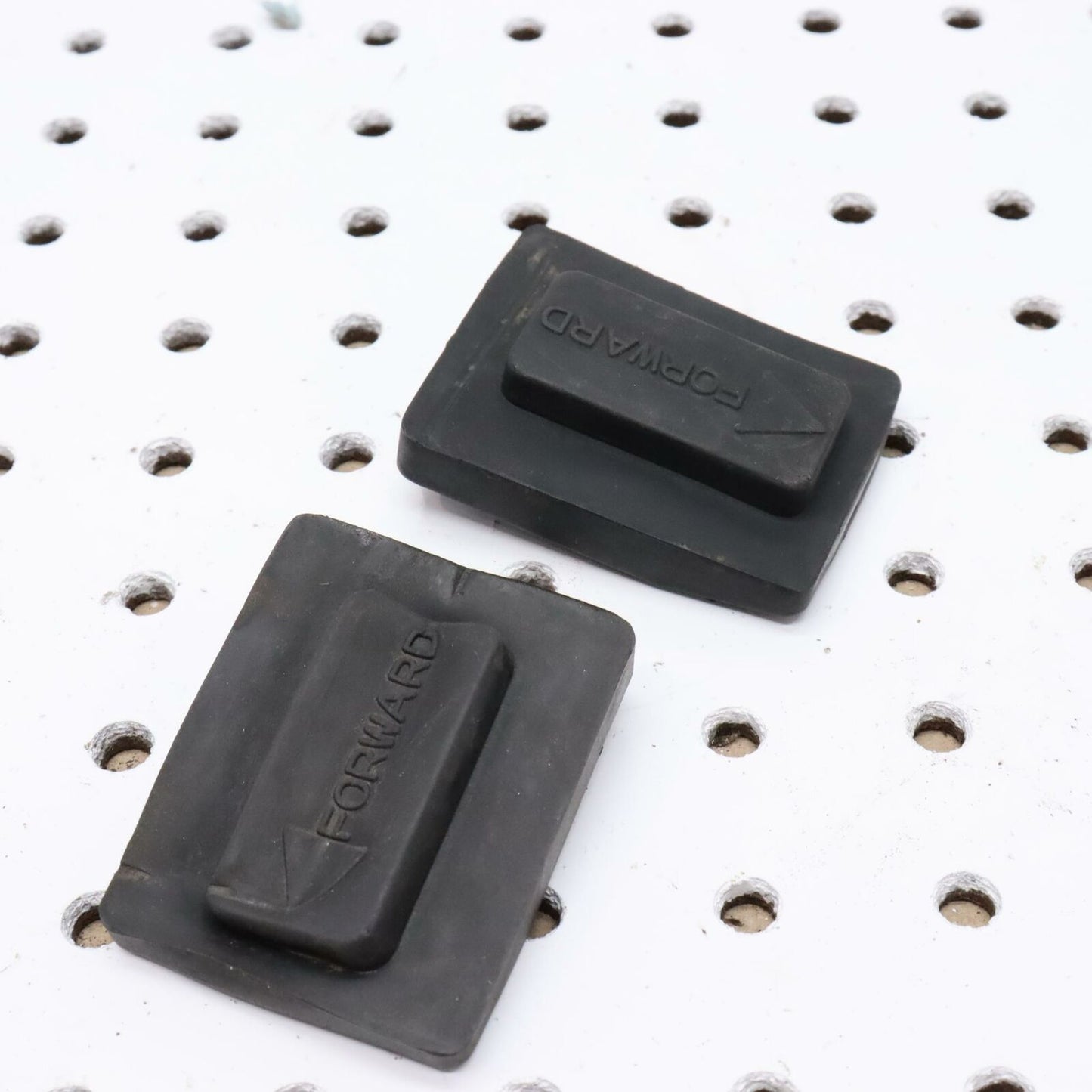 2007 POLARIS IQ 600 RADIATOR RUBBER MOUNT 5412513