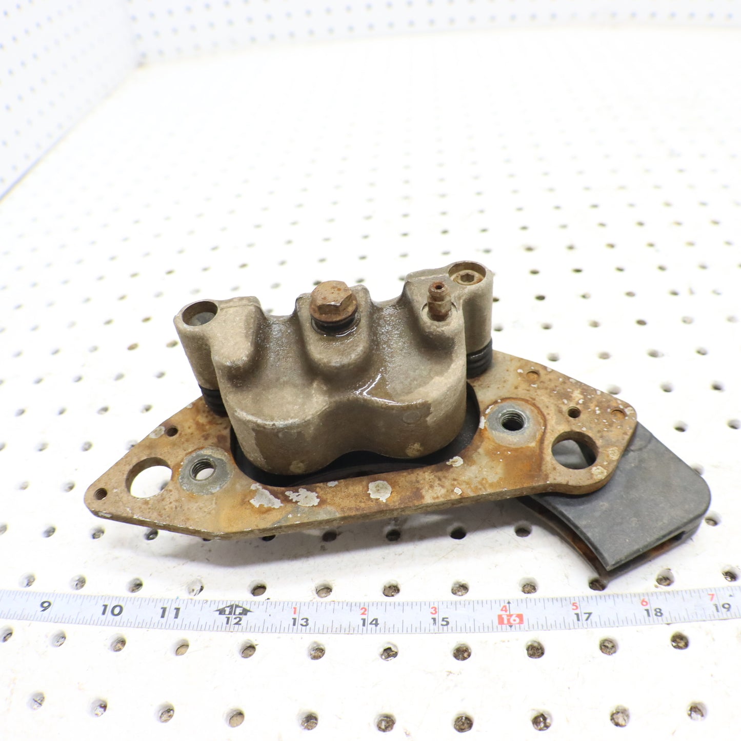 2013 Polaris Ranger Xp 900 Brake Caliper Front RIGHT 1911284