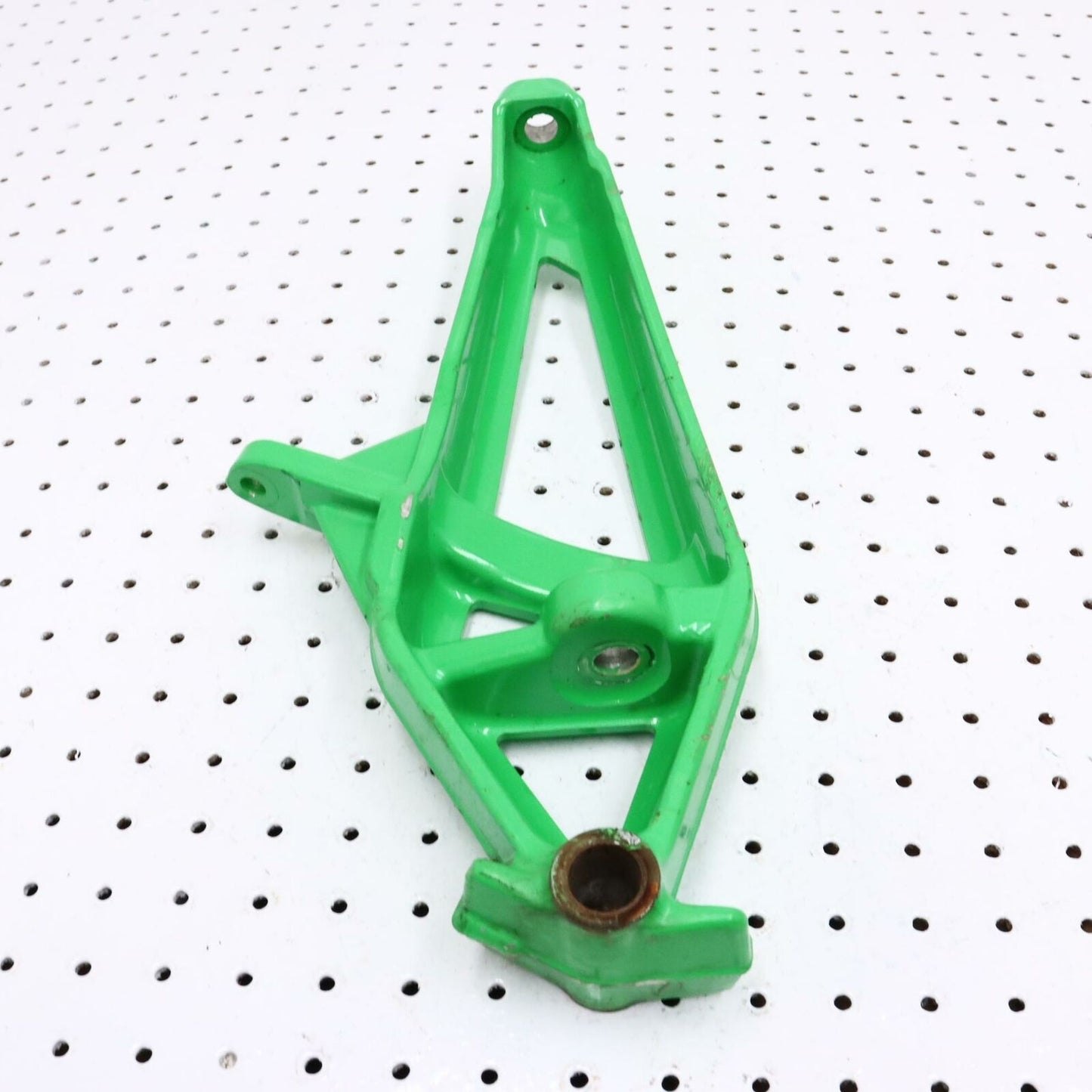 2012 ARCTIC CAT PROCLIMB M800 LEFT FRONT STEERING ARM SPINDLE KNUCKLE 2703-829