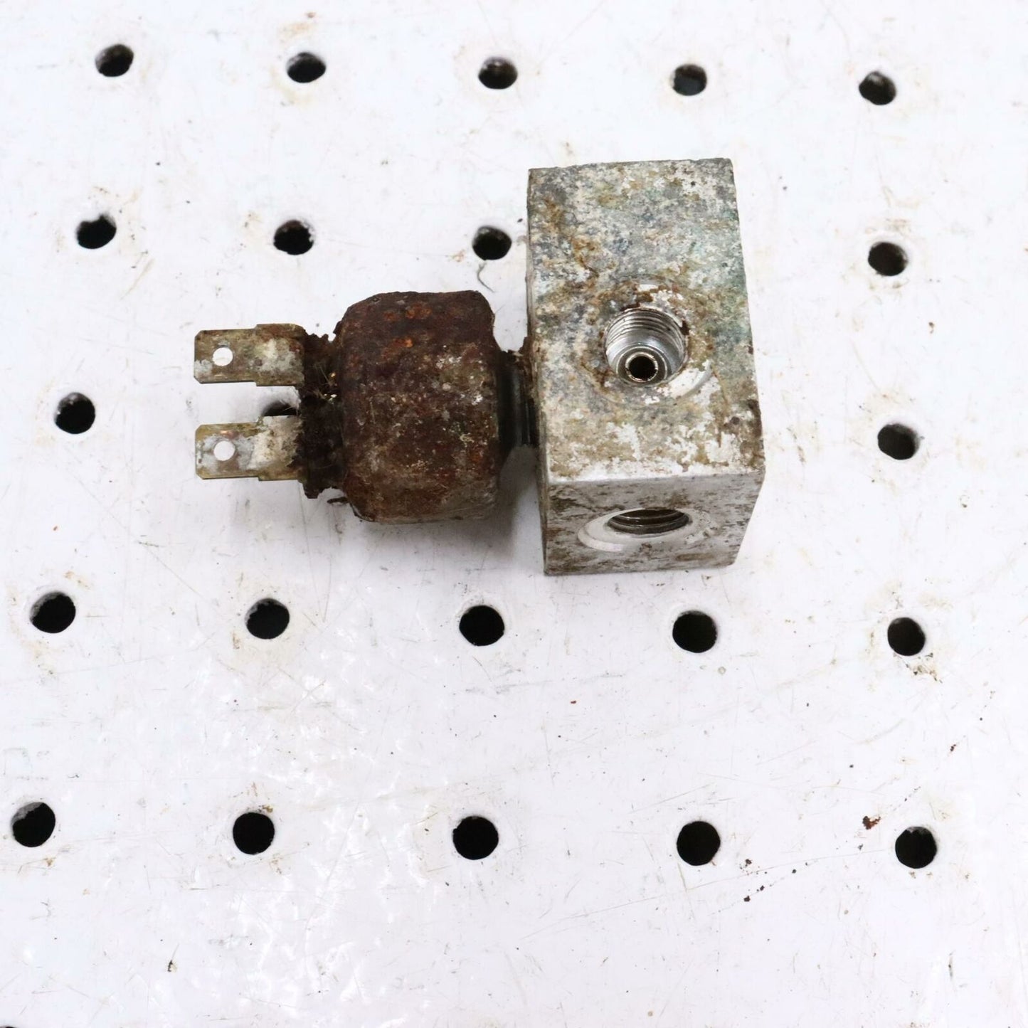 2001 POLARIS SPORTSMAN 400 REAR BACK BRAKE SENSOR 7052292