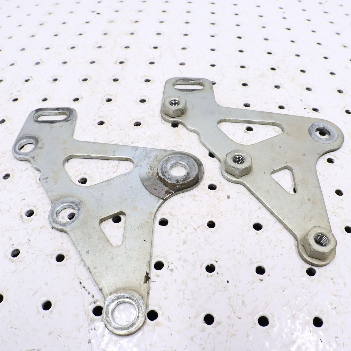 2013 POLARIS RANGER XP 900 TRANSMISSION MOUNT STAY BRACKET 3235398; 3235399