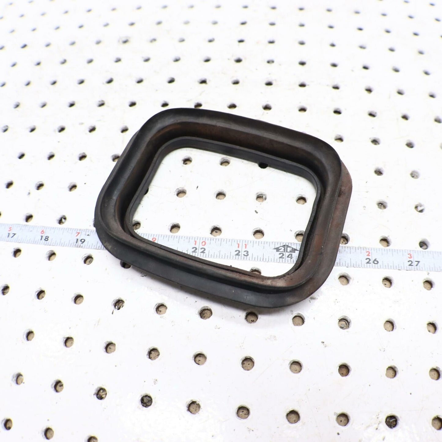 2013 ARCTIC CAT F5 Seal, Air Silencer - Lower 1670-995
