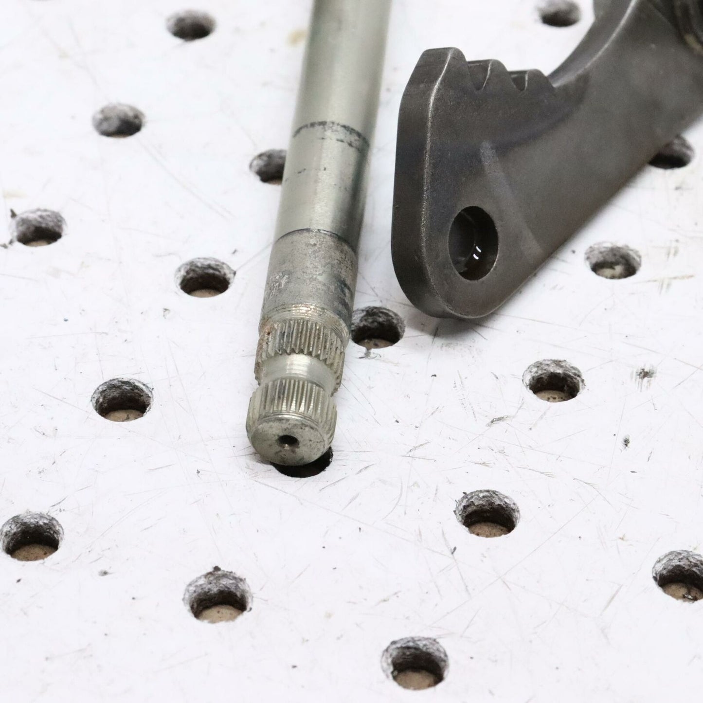 2005 BOMBARDIER OUTLANDER MAX 400 SHIFTER SHIFT SHAFT 420620135 420620136