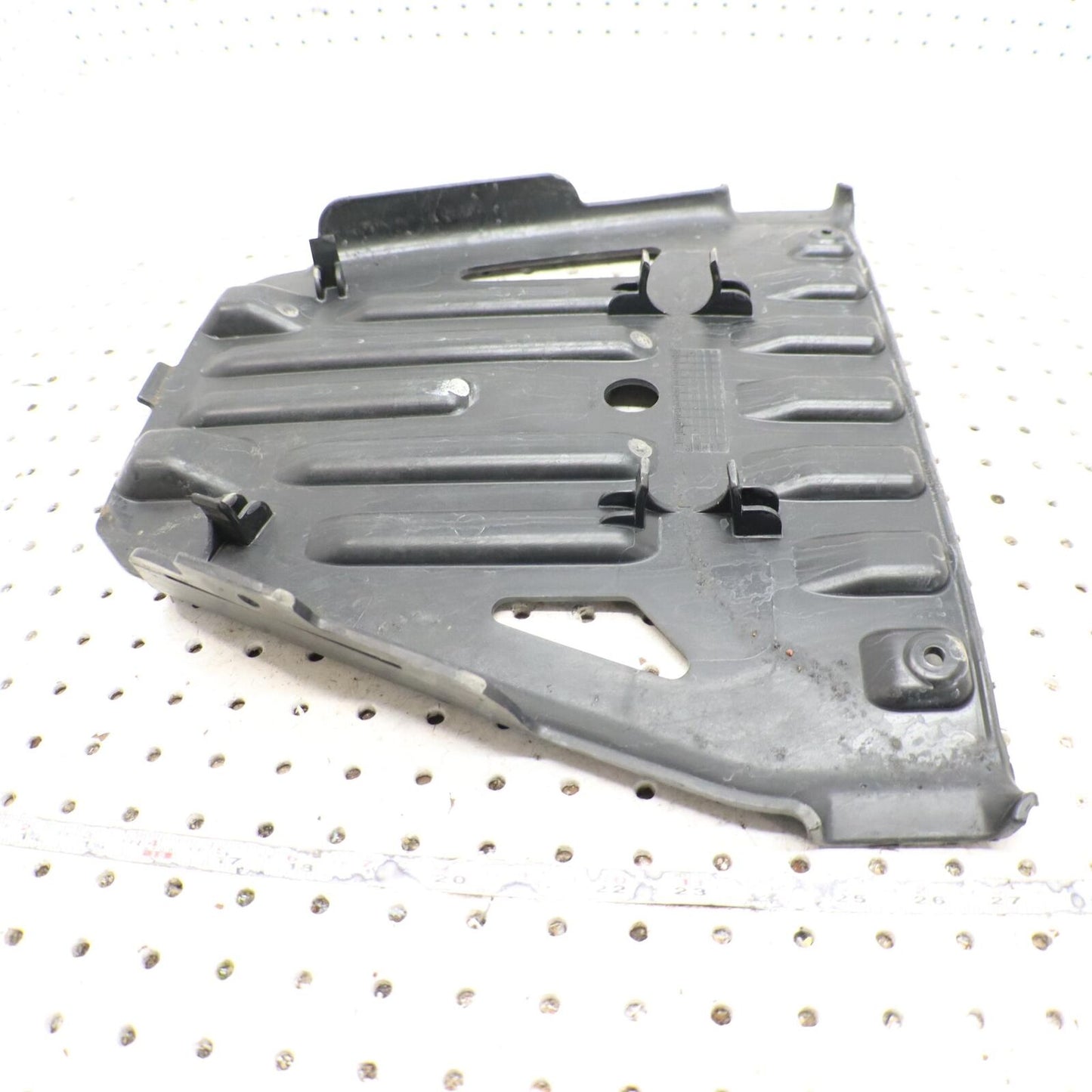 2009 POLARIS SPORTSMAN XP 850 SKID PLATE  5437048-070