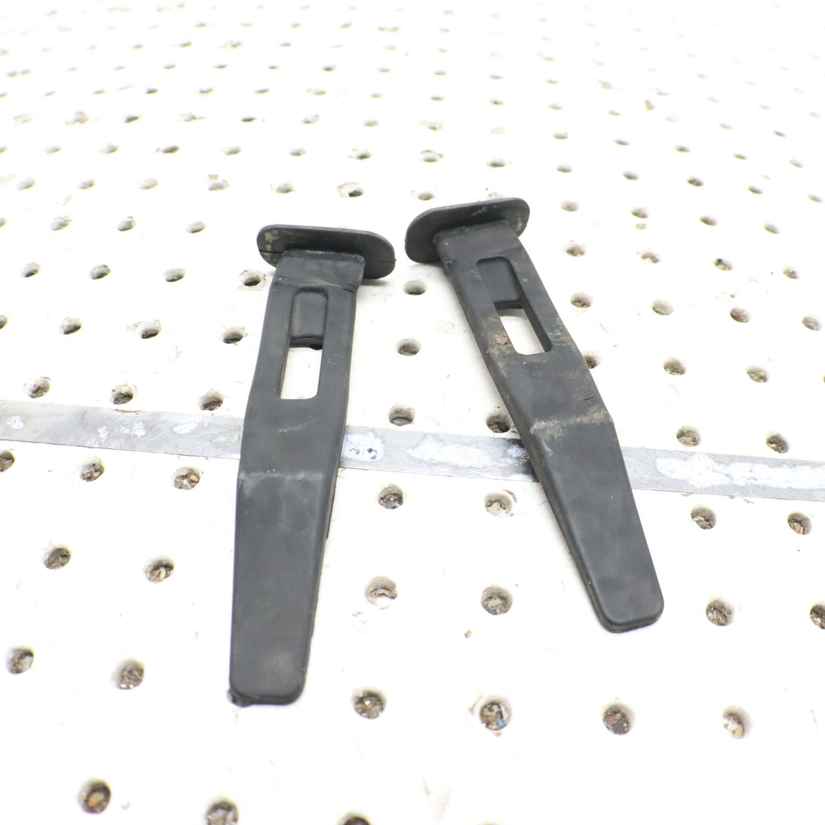 2007 Arctic Cat F6 L & R Rubber Hold Down Strap 4606-454; 4606-455