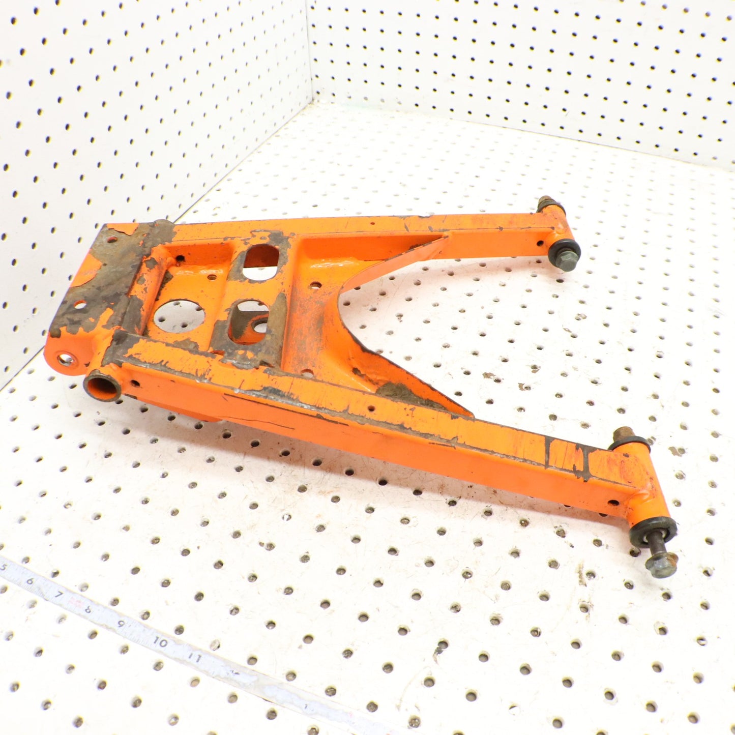 2013 Polaris Ranger Xp 900 Lower Right Rear Control A Arm 1018461-589