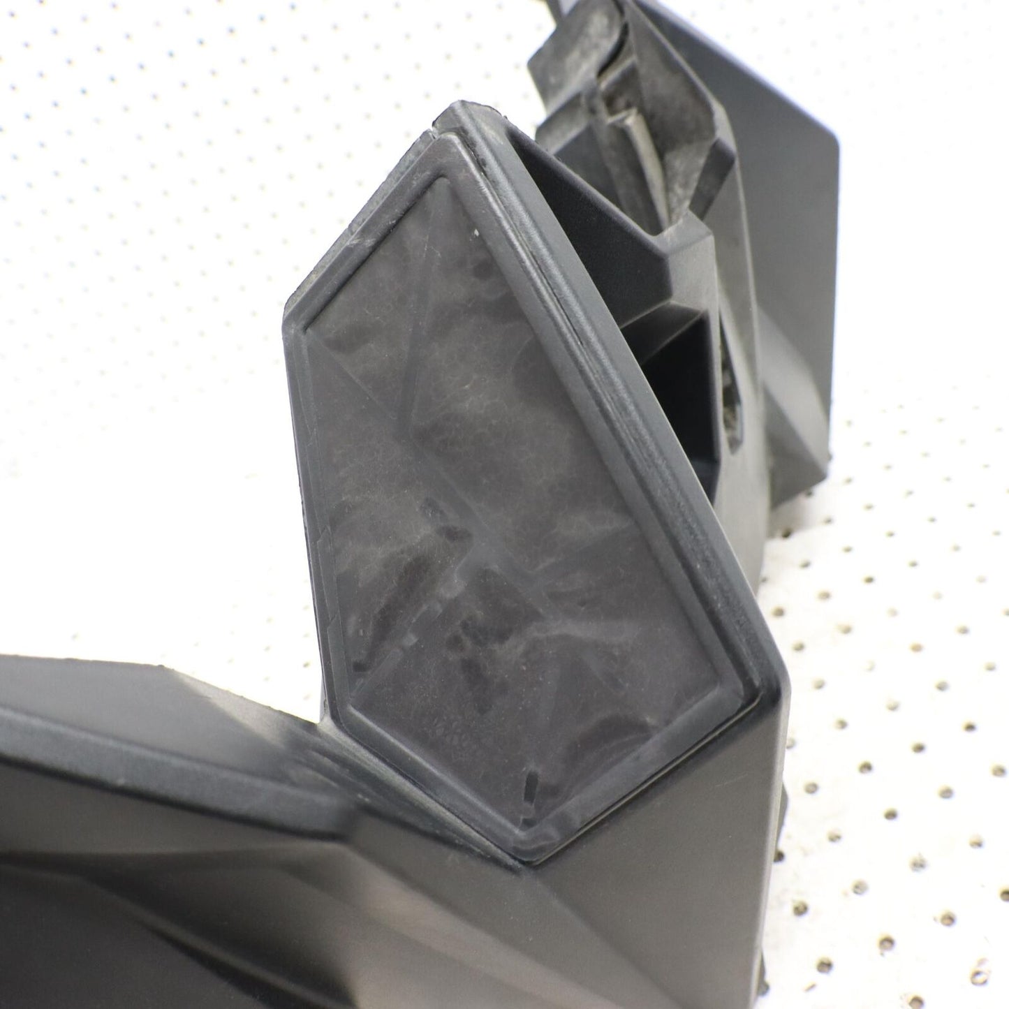 2015 POLARIS SWITCHBACK 800 AIR INTAKE PLENUM UPPPER & LOWER 5450462-070 5450463