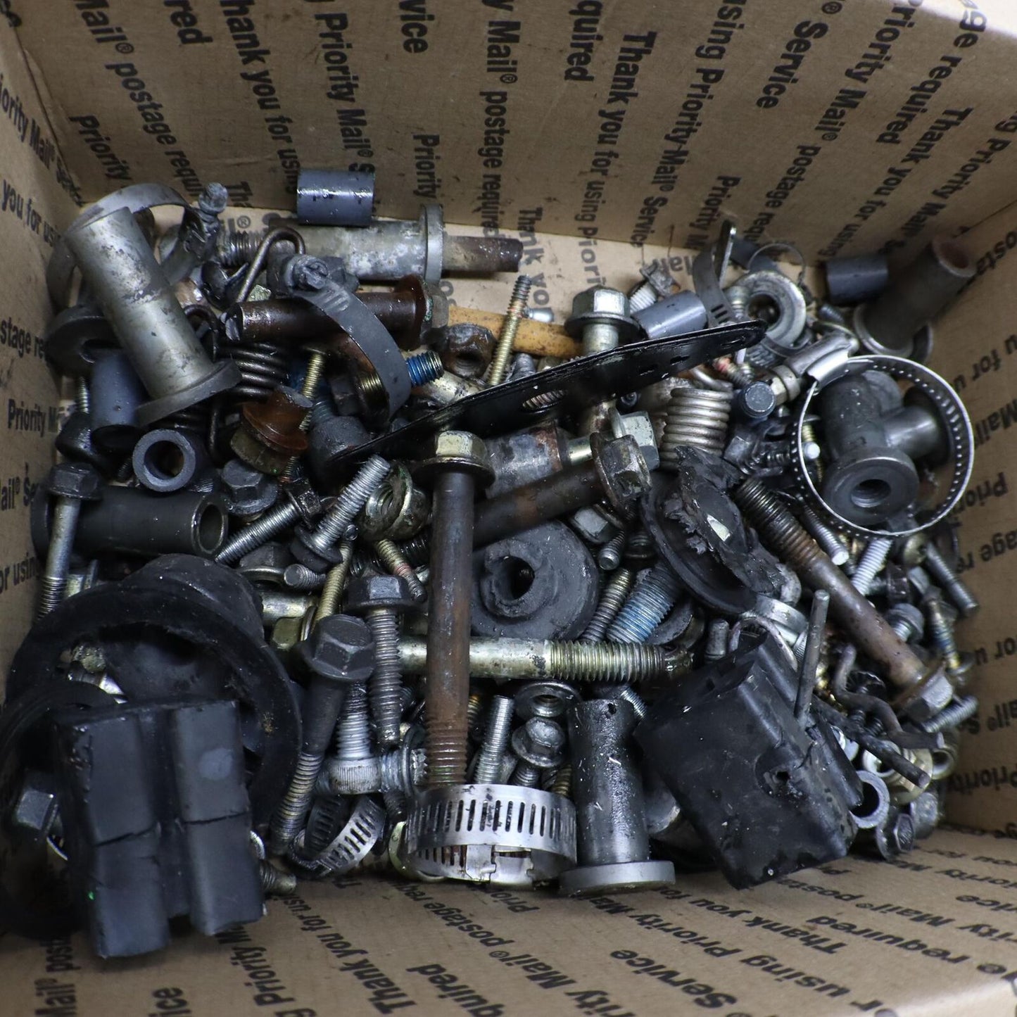 2011 ARCTIC CAT M8 MISCELLANEOUS BOLTS HARDWARE