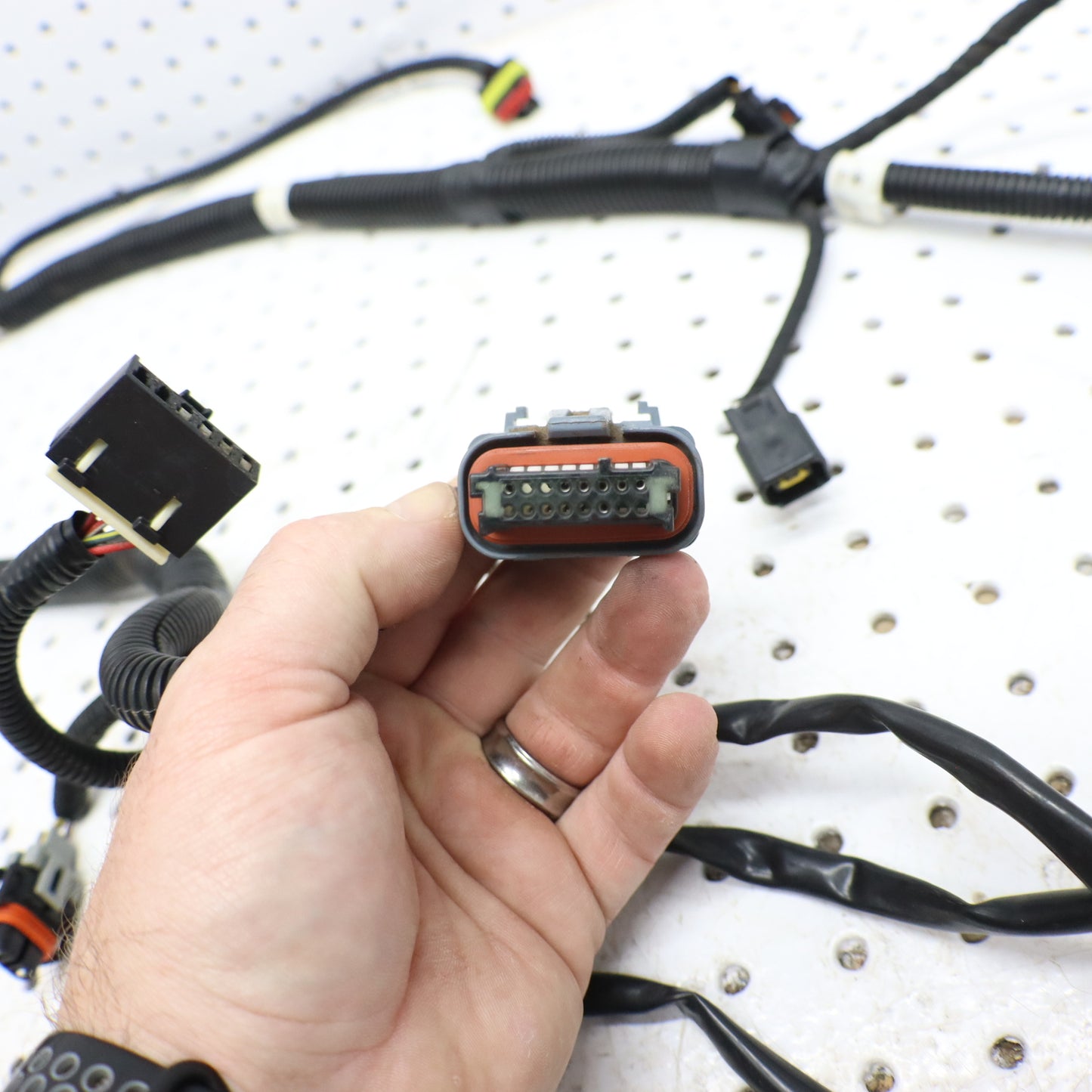 2014 Polaris Sportsman 570 Wire Harness NON EPS 2412398 MINOR DAMAGE