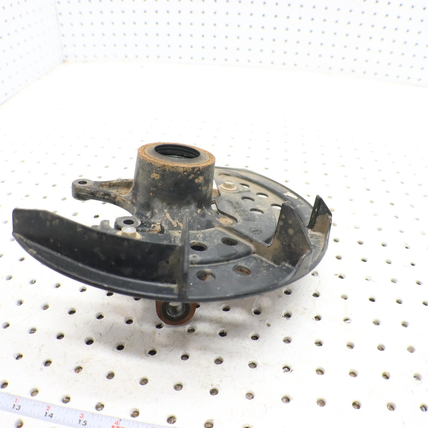 2016 SUZUKI KING QUAD 500 STEERING KNUCKLE RIGHT 51231-11H00