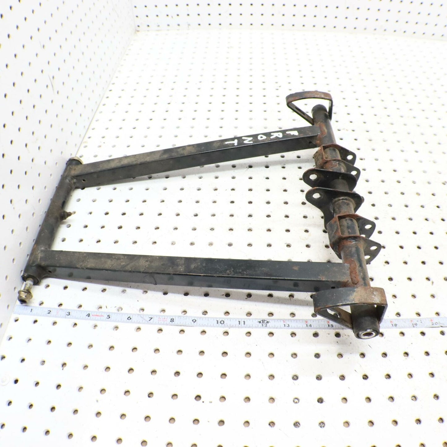 2006 POLARIS RMK 700 FRONT TORQUE PIVOT ARM WELD FTA, NARROW, BLK 1541962-067