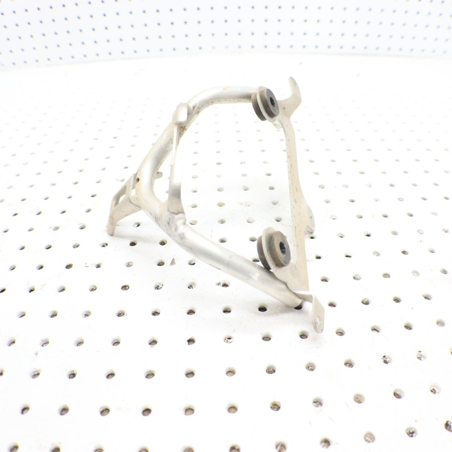 2016 SUZUKI KING QUAD 500 HEADLIGHT GAUGE POD MOUNT SUPPORT BRACE 56160-11H00