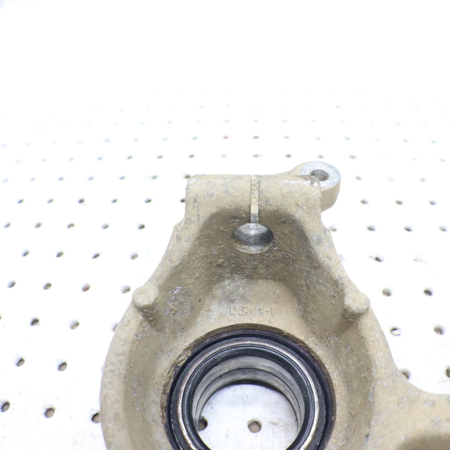 2009 Polaris Sportsman Xp 850 Steering Knuckle RIGHT 5136734; 5143614