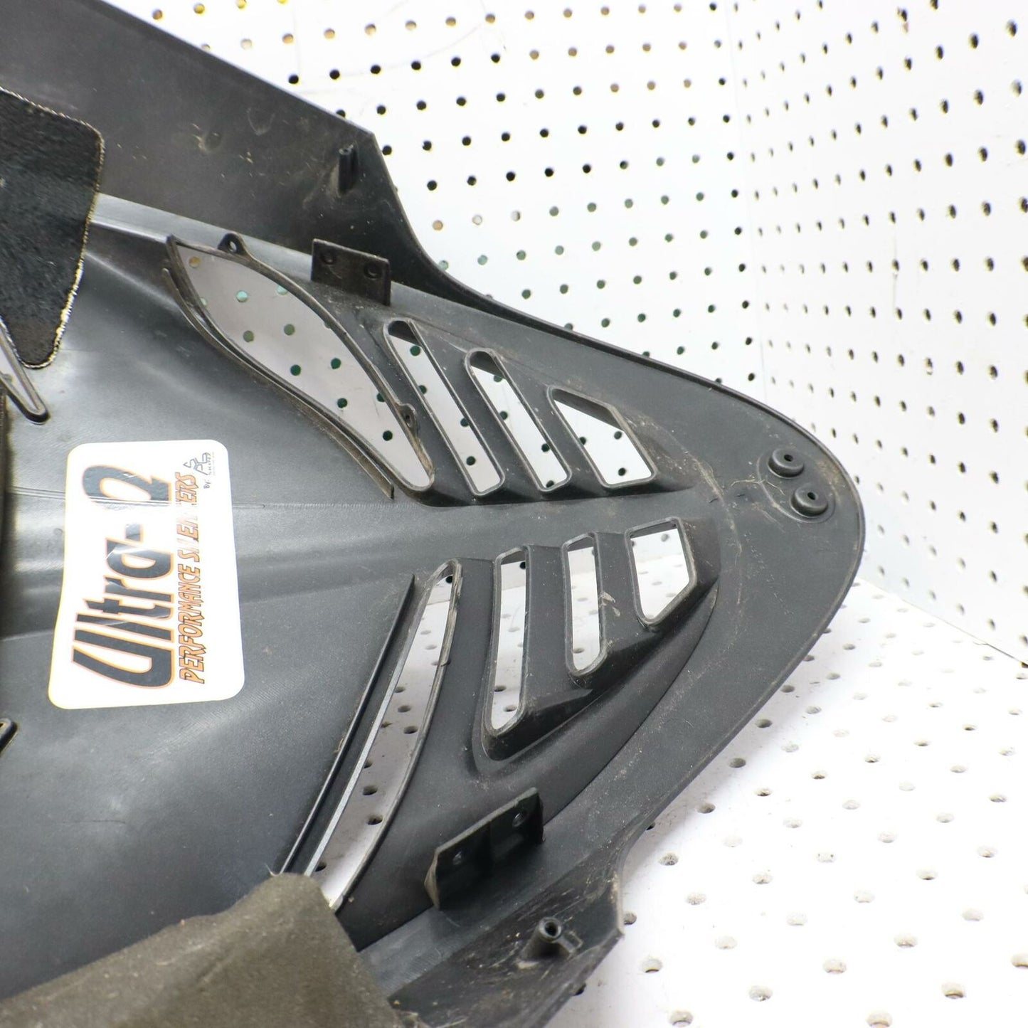 2006 POLARIS SWITCHBACK HOOD SHROUD FST 2633185-509 2203298