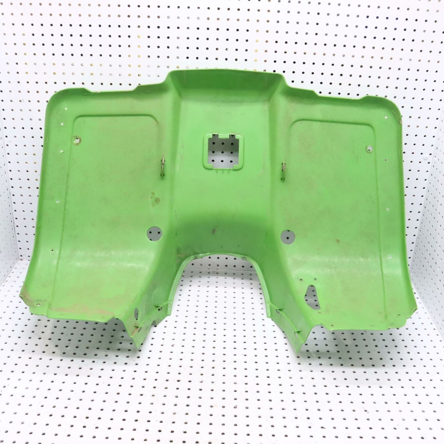 2004 ARCTIC CAT 650 FRONT FENDER PANEL FENDER FR LIME GREEN 0506-721
