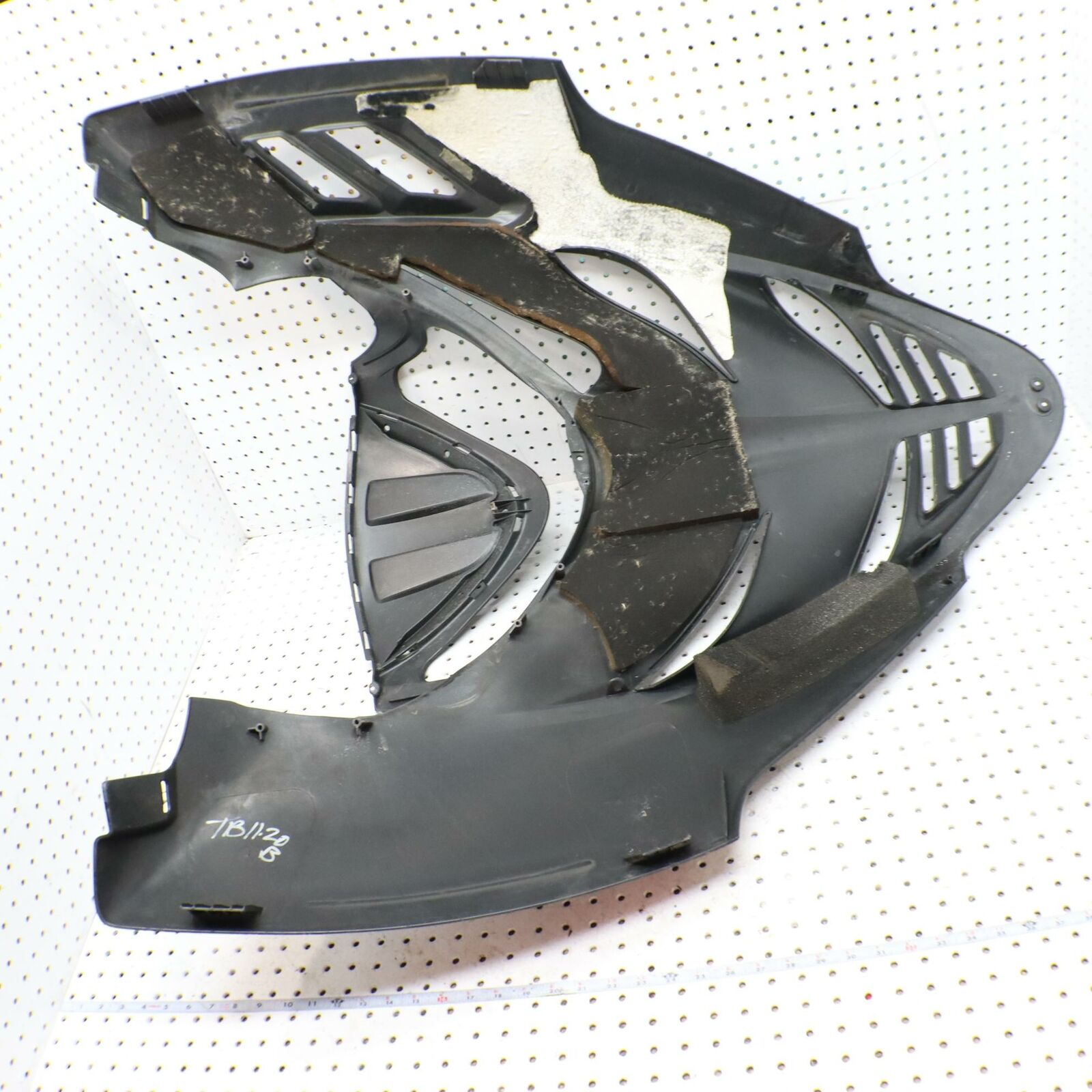 2006 POLARIS SWITCHBACK HOOD SHROUD FST