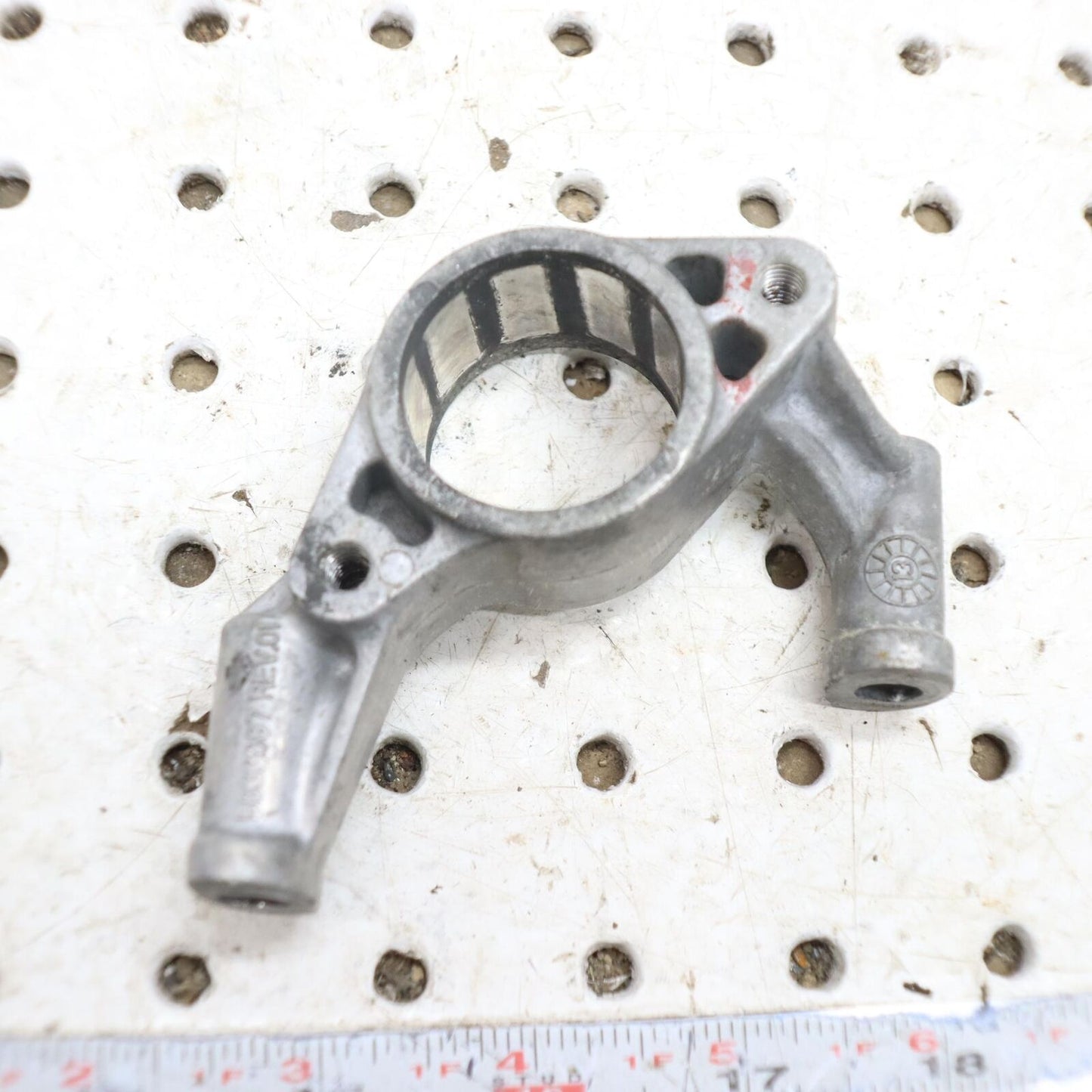 2015 POLARIS SWITCHBACK 800 MOTOR ENGINE MOUNT 5139042