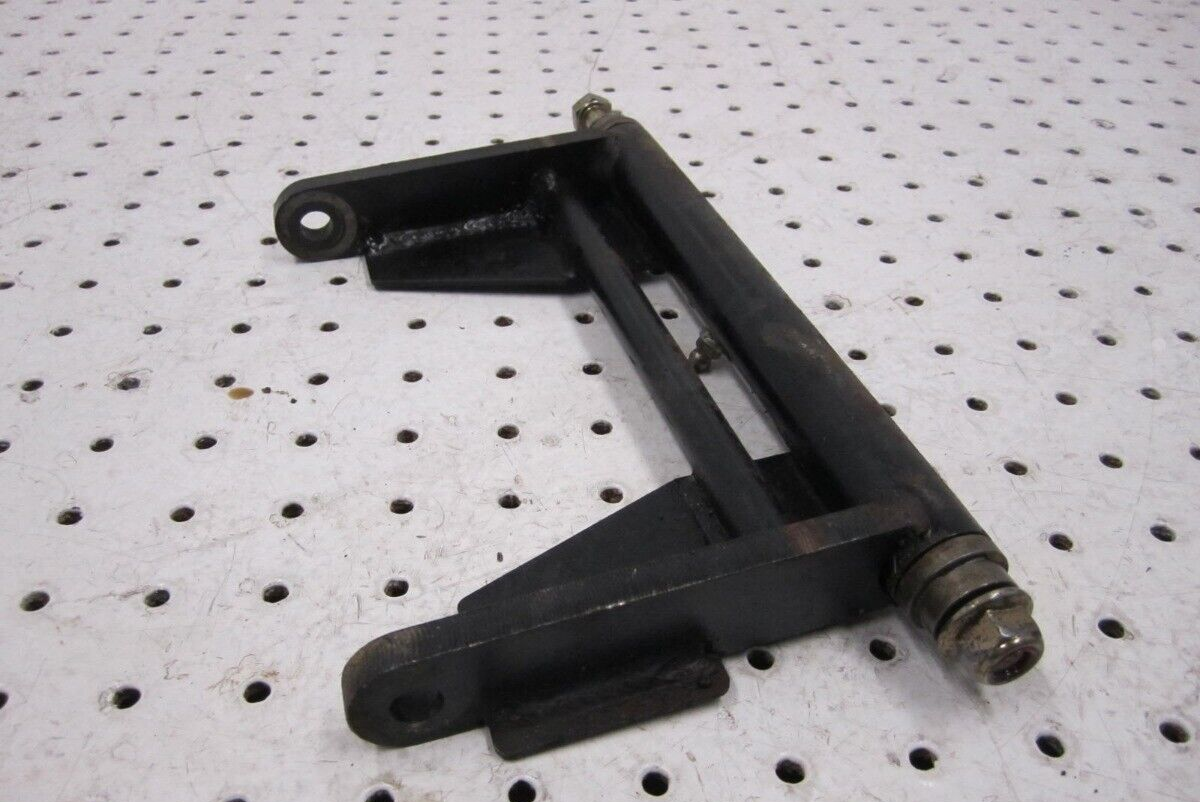 2007 ARCTIC CAT F5 EFI LXR REAR PIVOT ARM 1704-552