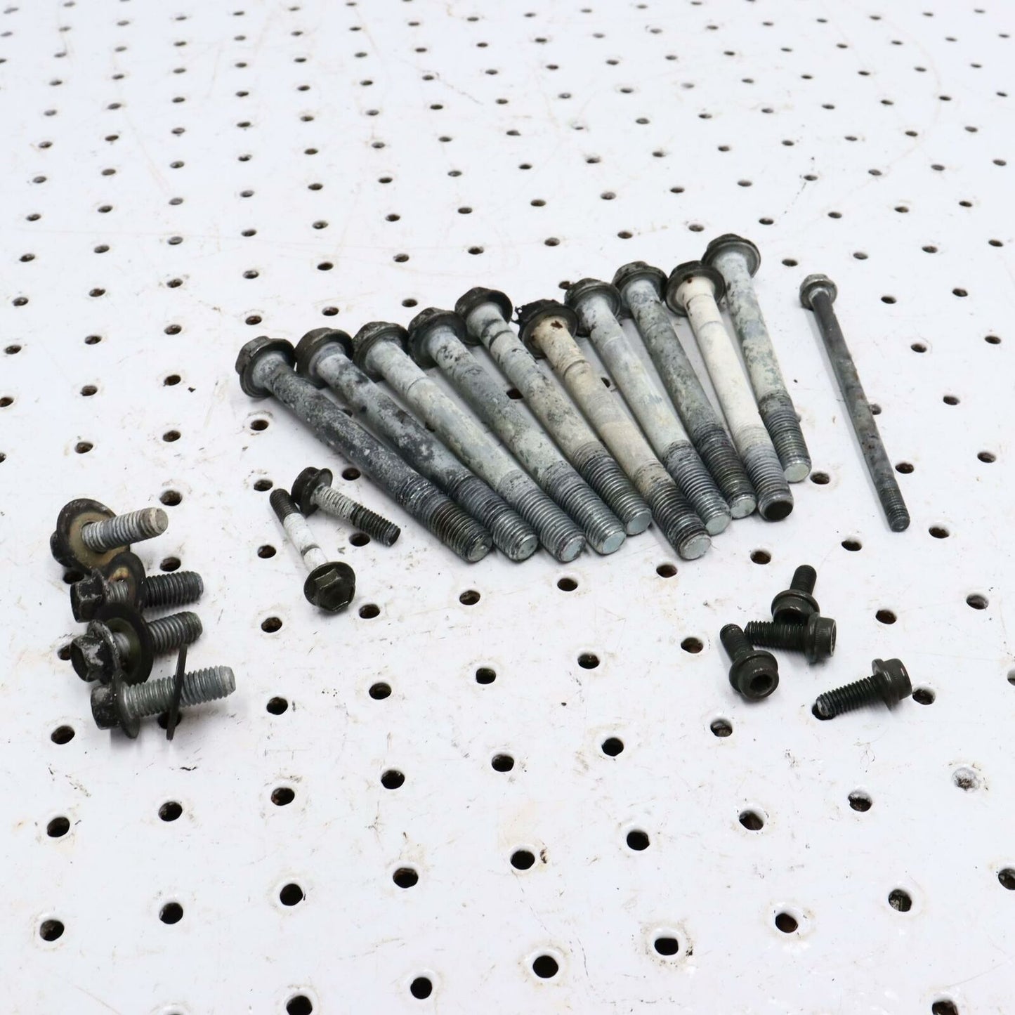 2006 ARCTIC CAT CROSSFIRE 700 MOTOR ENGINE CASES CASE BOLTS FASTENERS 3006-488