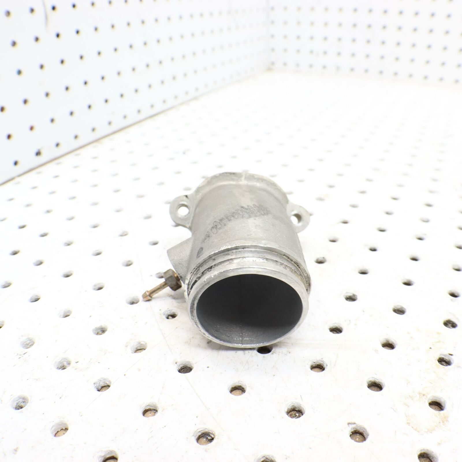 2006 POLARIS SWITCHBACK AIR INTAKE PIPE WITH HOLE 0452950 0452952