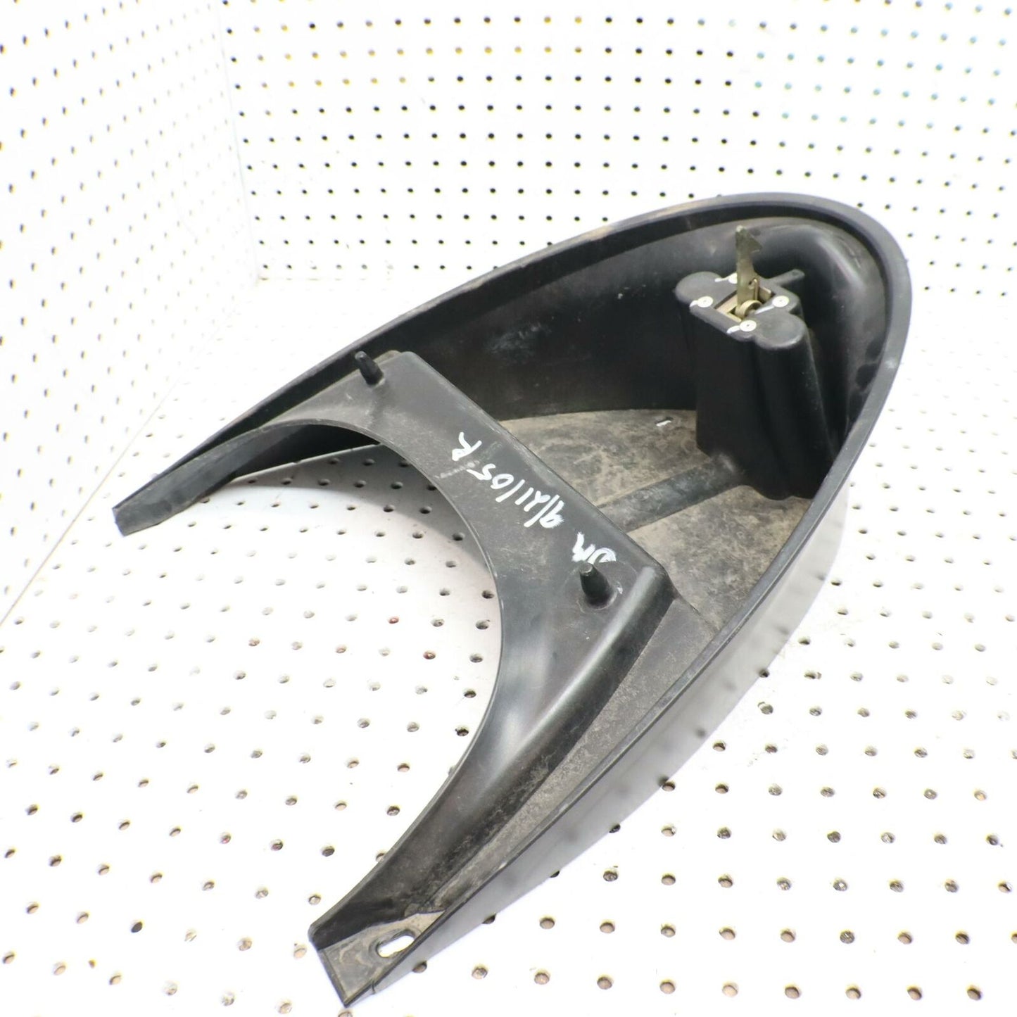 2006 POLARIS SWITCHBACK REAR SEAT COVER 2632845-070