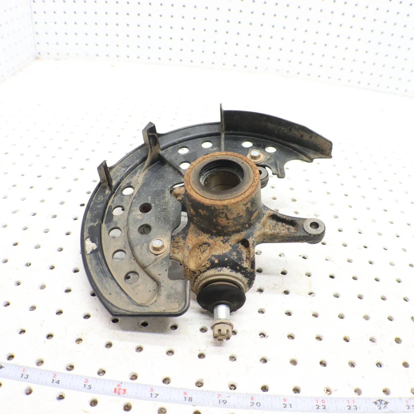 2016 SUZUKI KING QUAD 500 STEERING KNUCKLE RIGHT 51231-11H00