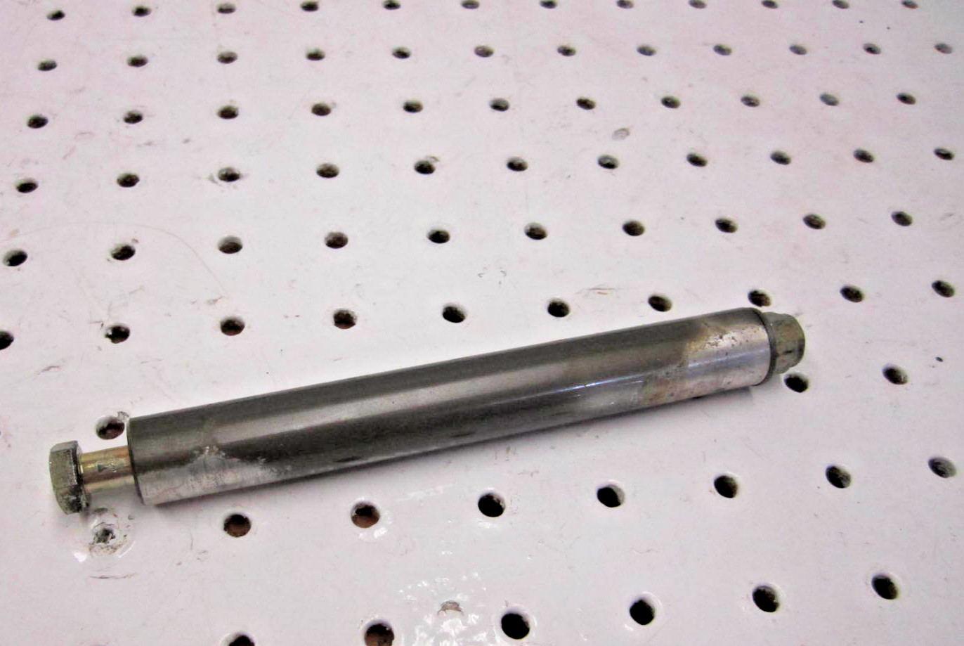 2002 POLARIS RMK 144 REAR TORQUR ARM LOWER SHAFT 5333997