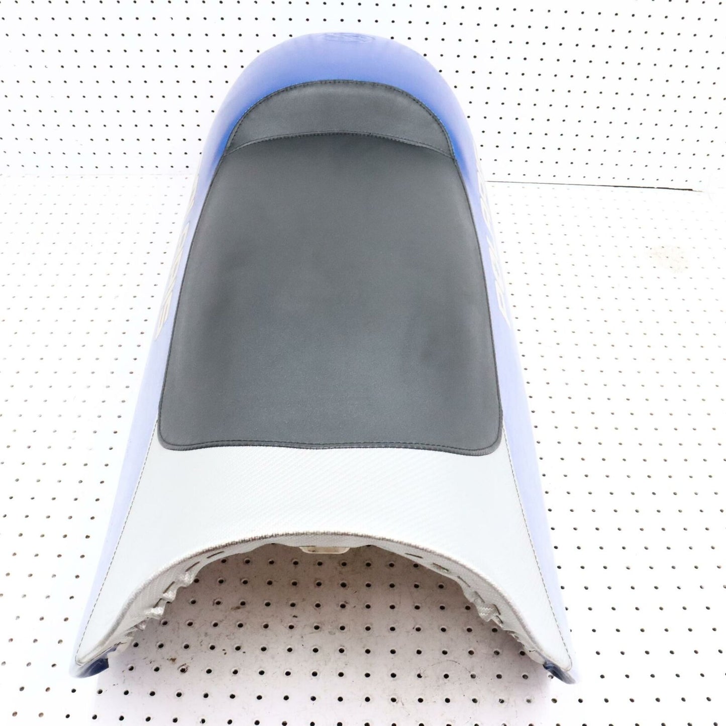 2006 POLARIS CLASSIC 700 SEAT SADDLE 2683667