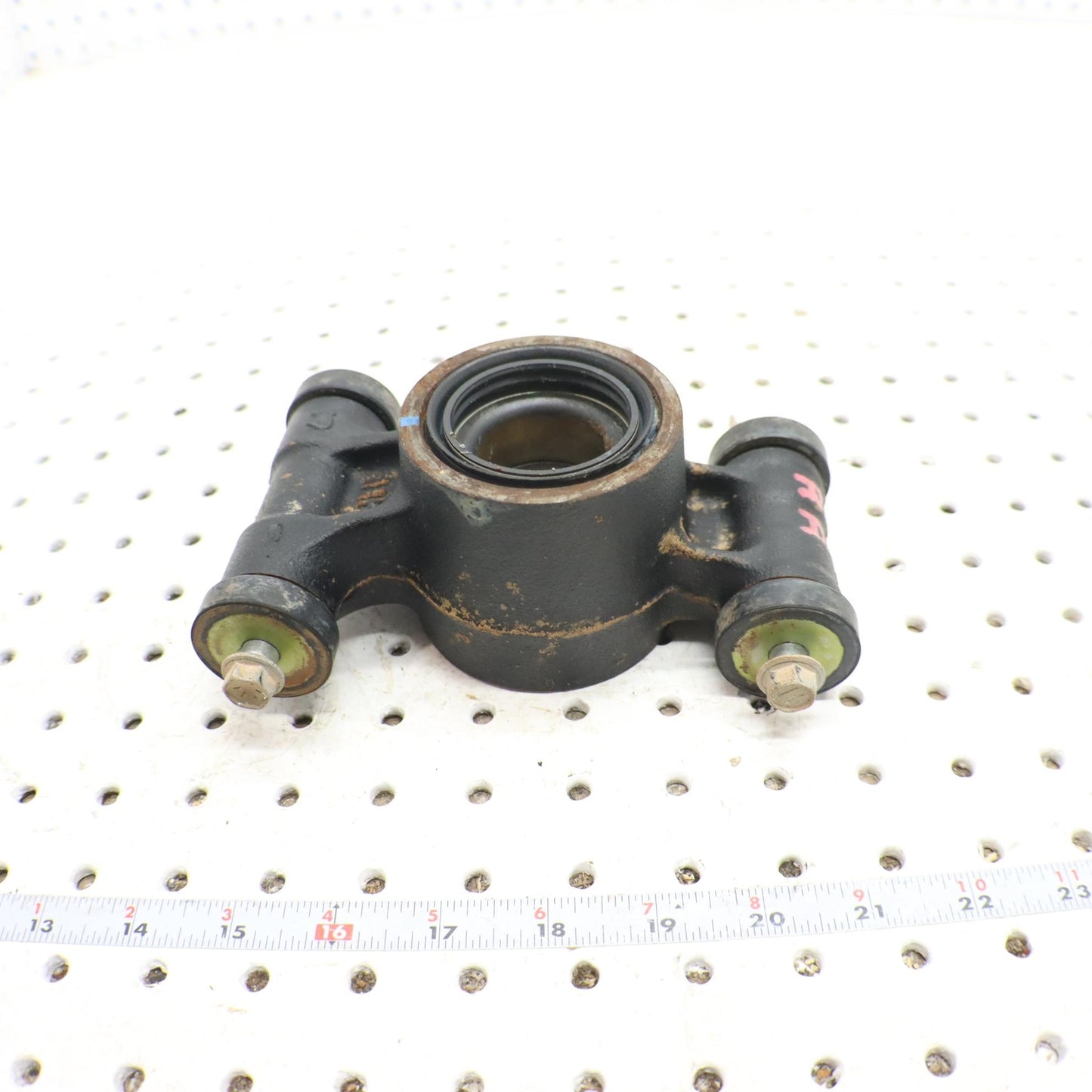 2016 SUZUKI KING QUAD 500 BEARING CARRIER KNUCKLE REAR 61600-11820