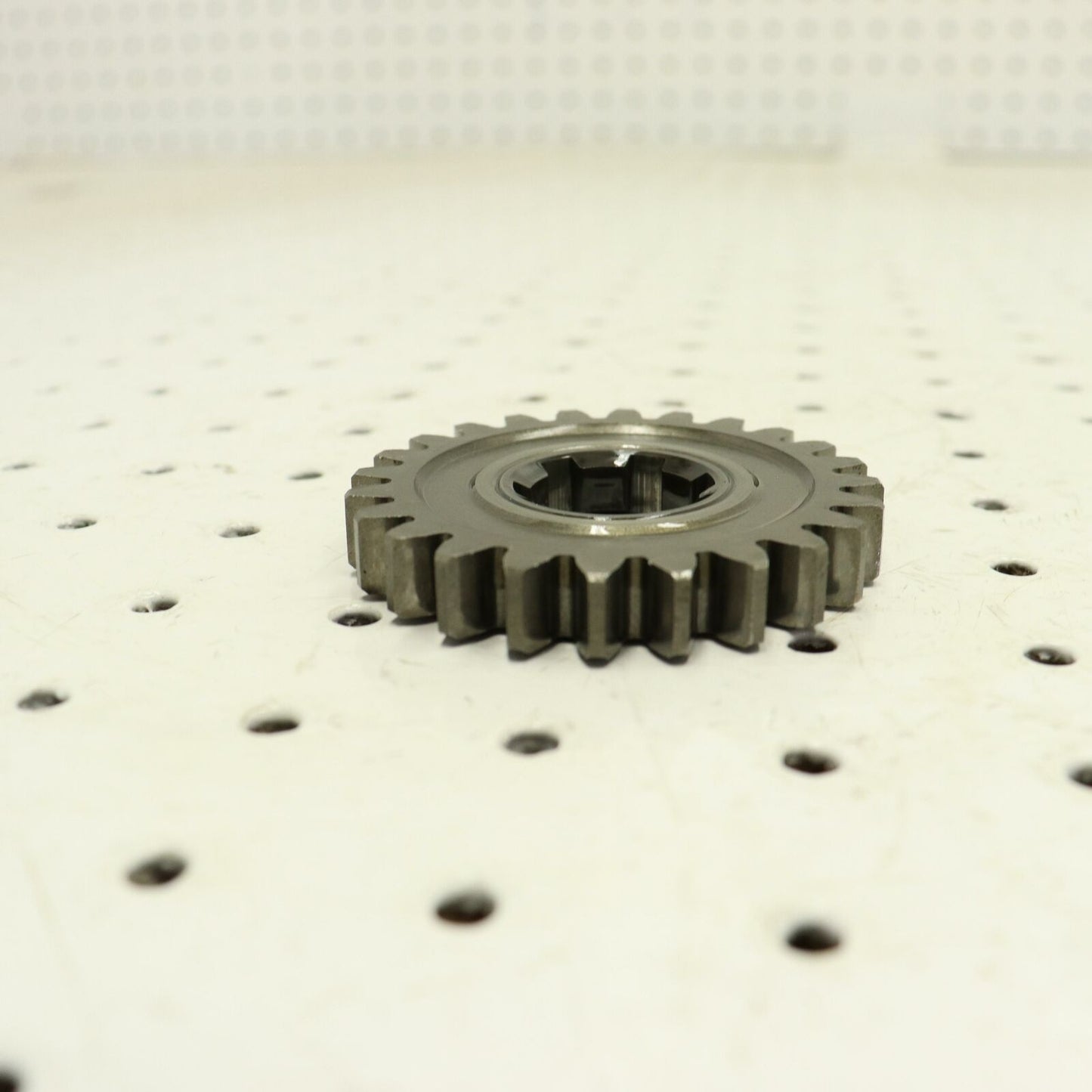 2003 SUZUKI SAVAGE 650 TRANSMISSION TRANNY GEAR 3RD DRIVEN 24331-24B20