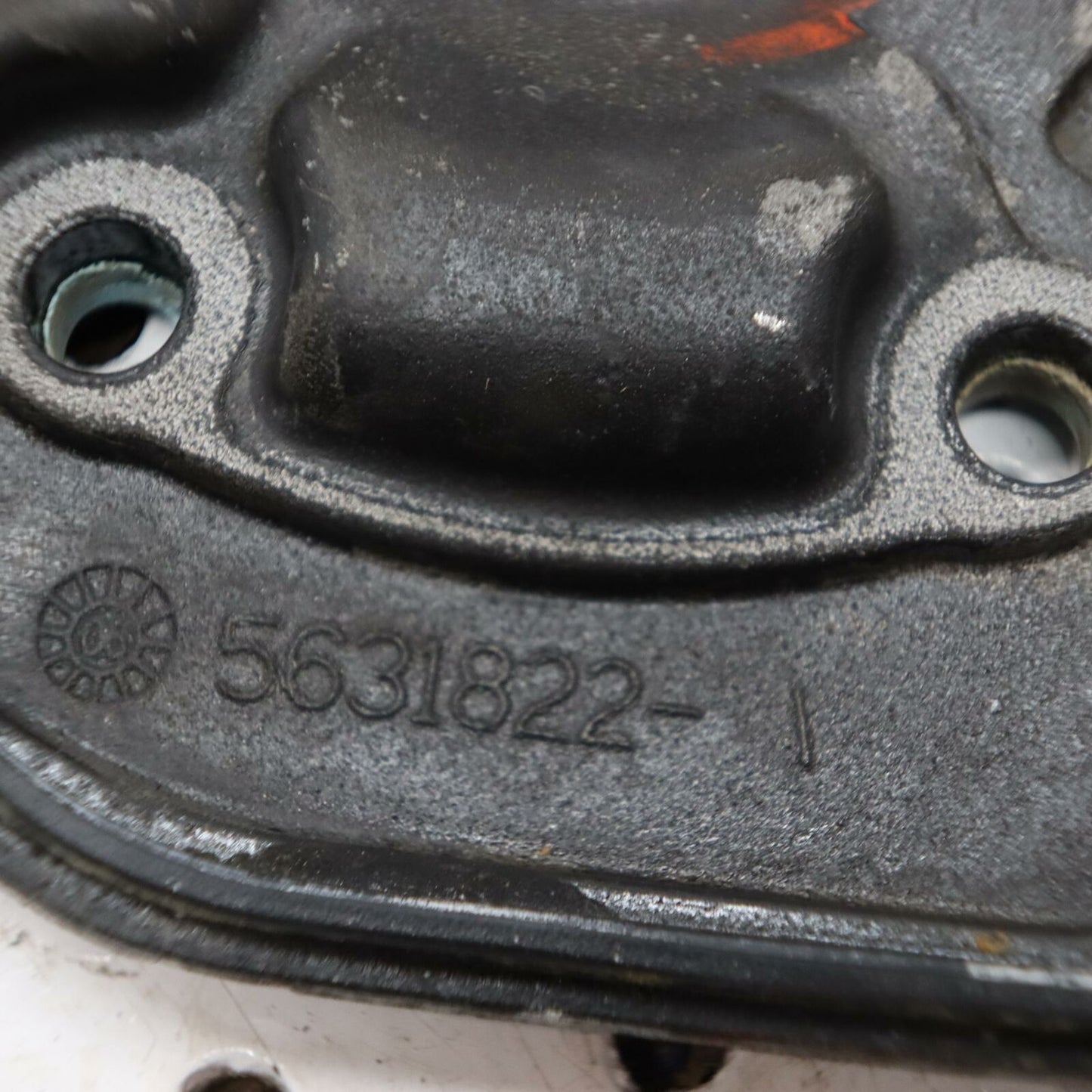 2007 POLARIS IQ 600 ENGINE CYLINDER HEAD TOP COVER DOME 5631822-329 5632529-329