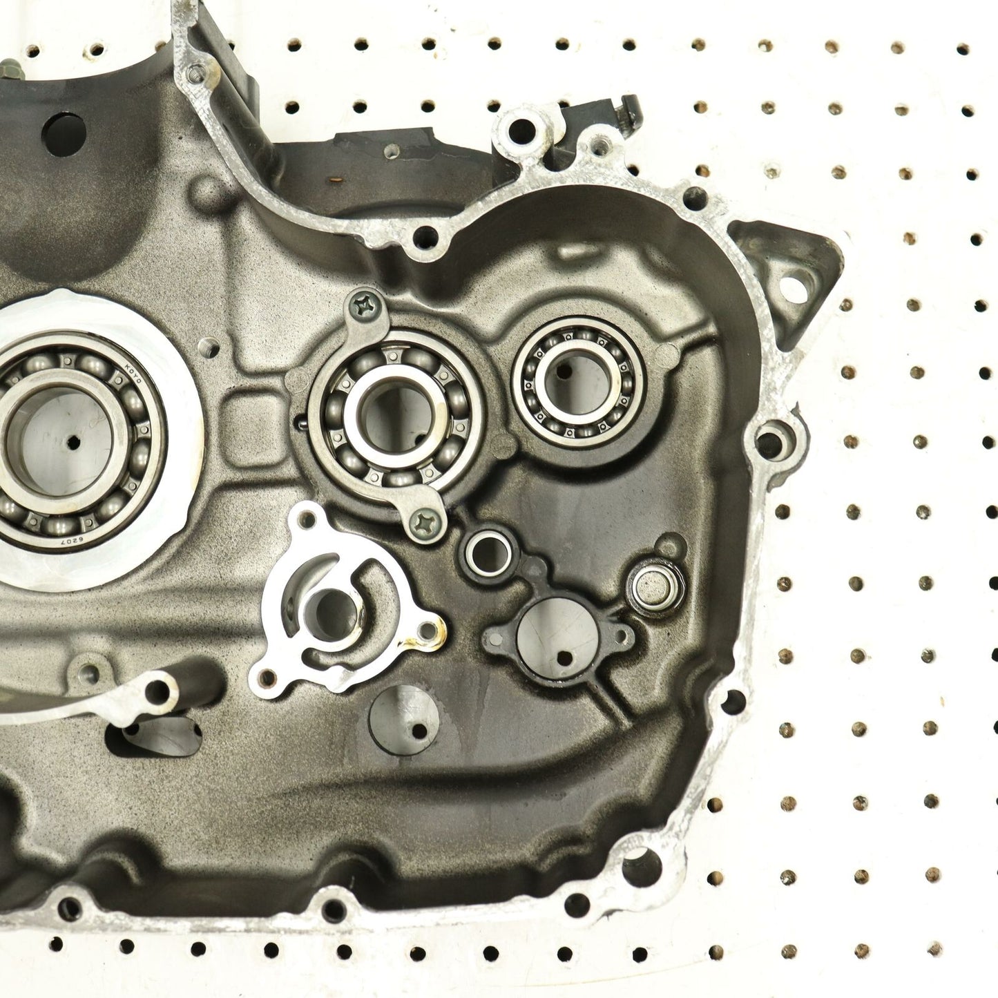 2003 SUZUKI SAVAGE 650 ENGINE MOTOR CRANKCASE CRANK CASES BLOCK 11301-24812