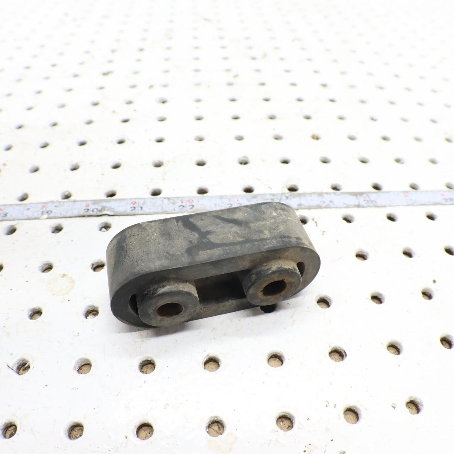 2013 POLARIS RANGER XP 900 EXHAUST MOUNT DAMPER ISOLATOR 5438965