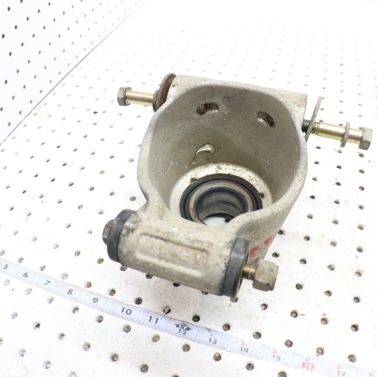 2008 Polaris Sportsman 800 Bearing Carrier Knuckle Rear 5135563