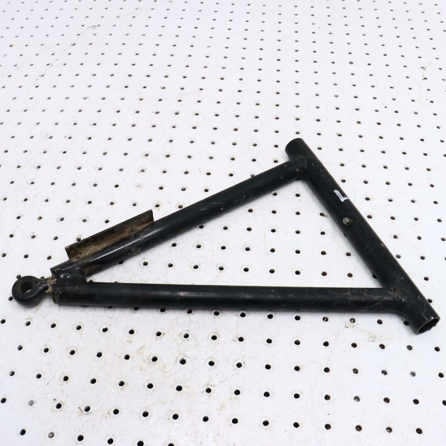 1997 POLARIS XPLORER 400L FRONT LEFT A ARM 2200531; 2202274