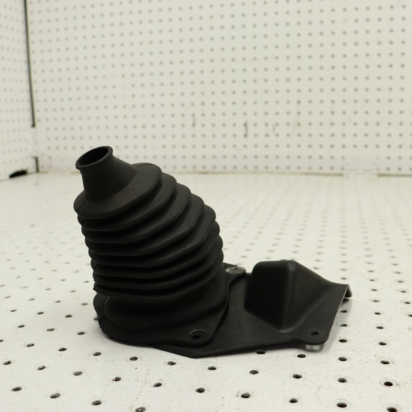 2007 POLARIS RMK 600 TIE ROD BOOT 5436574; 5433532