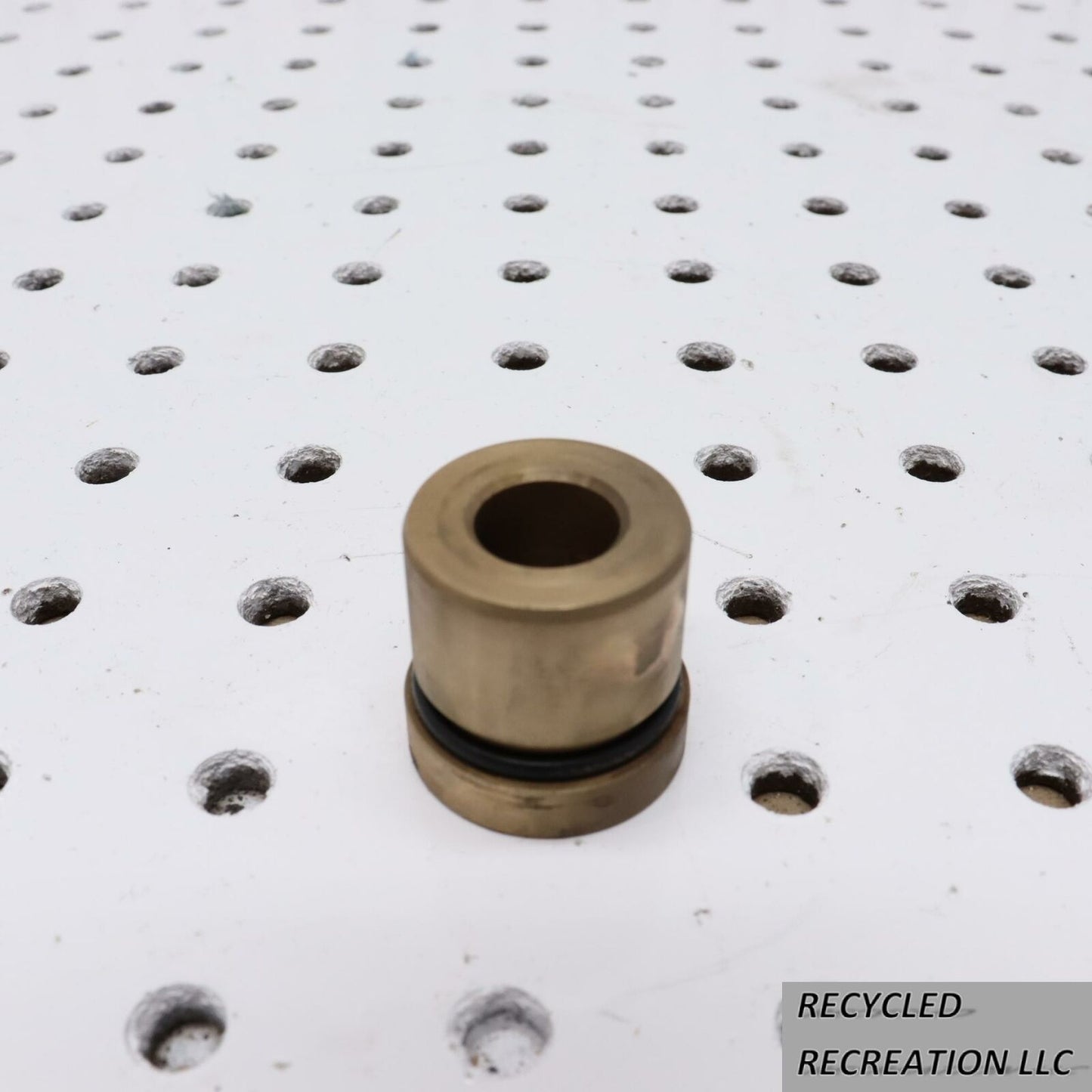 2007 POLARIS IQ 600 OIL PUMP SHAFT BUSHING 5135220