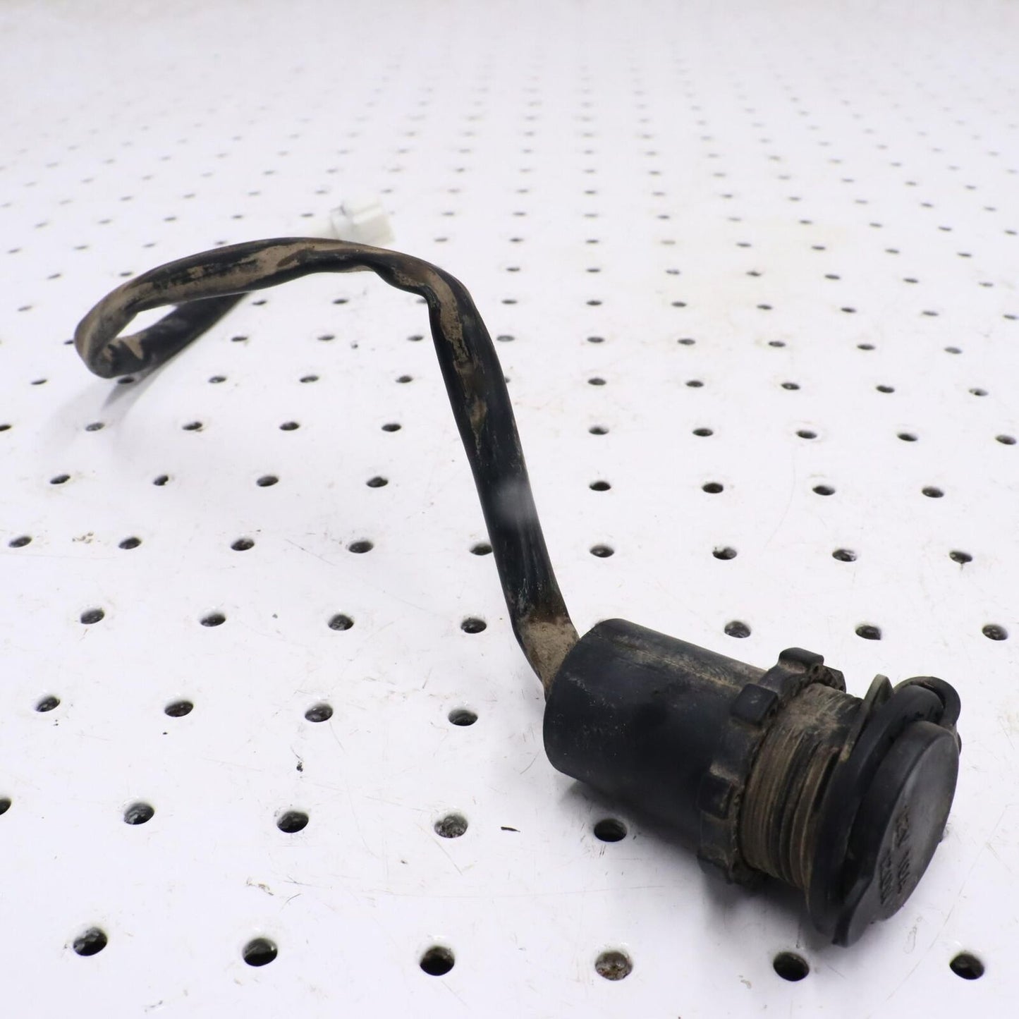 2013 YAMAHA GRIZZLY 700 ACCESSORY SOCKET PLUG OUTLET 1HP-H254B-10-00