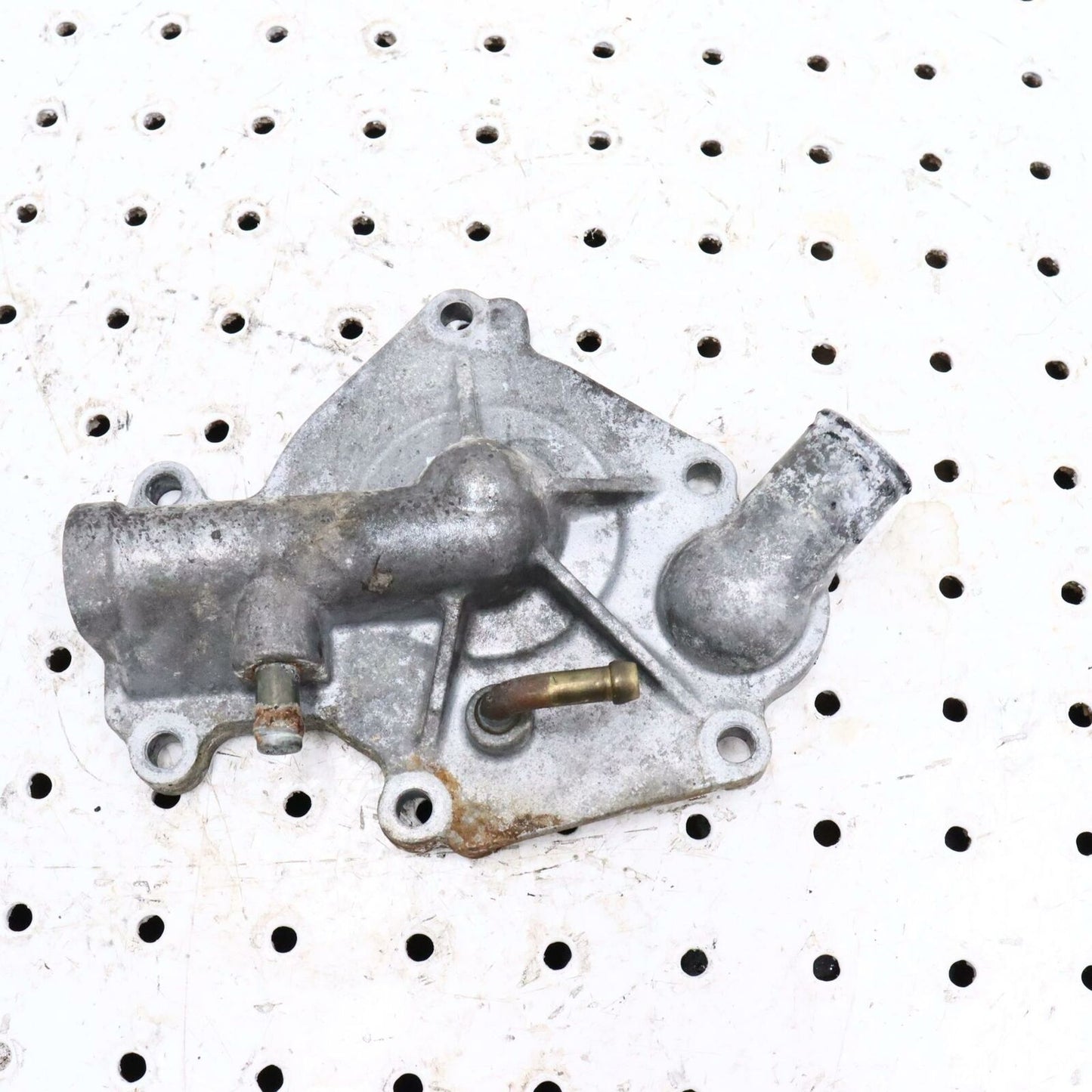 2003 ARCTIC CAT F7 FIRECAT 700 ENGINE WATER PUMP HOUSING COVER 3006-355