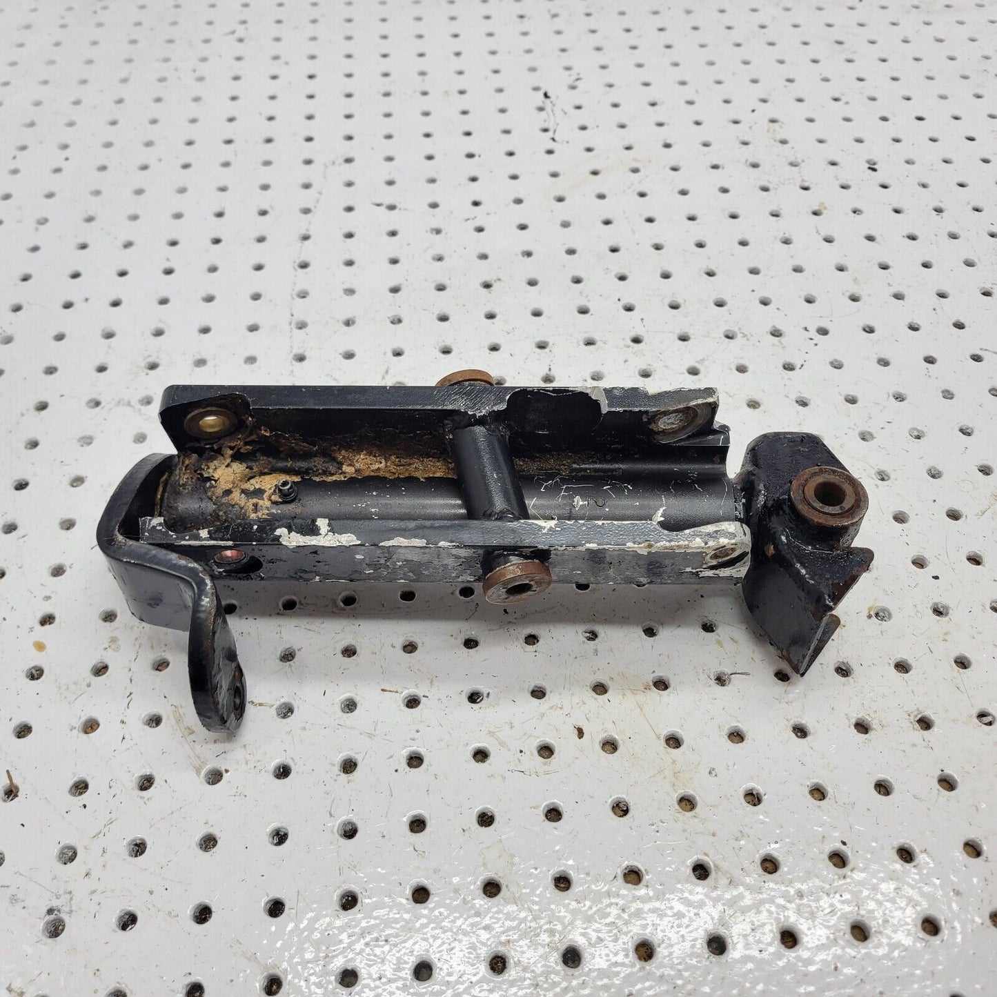 1998 ARCTIC CAT ZR 600 EFI LE RIGHT SPINDLE 0703-606