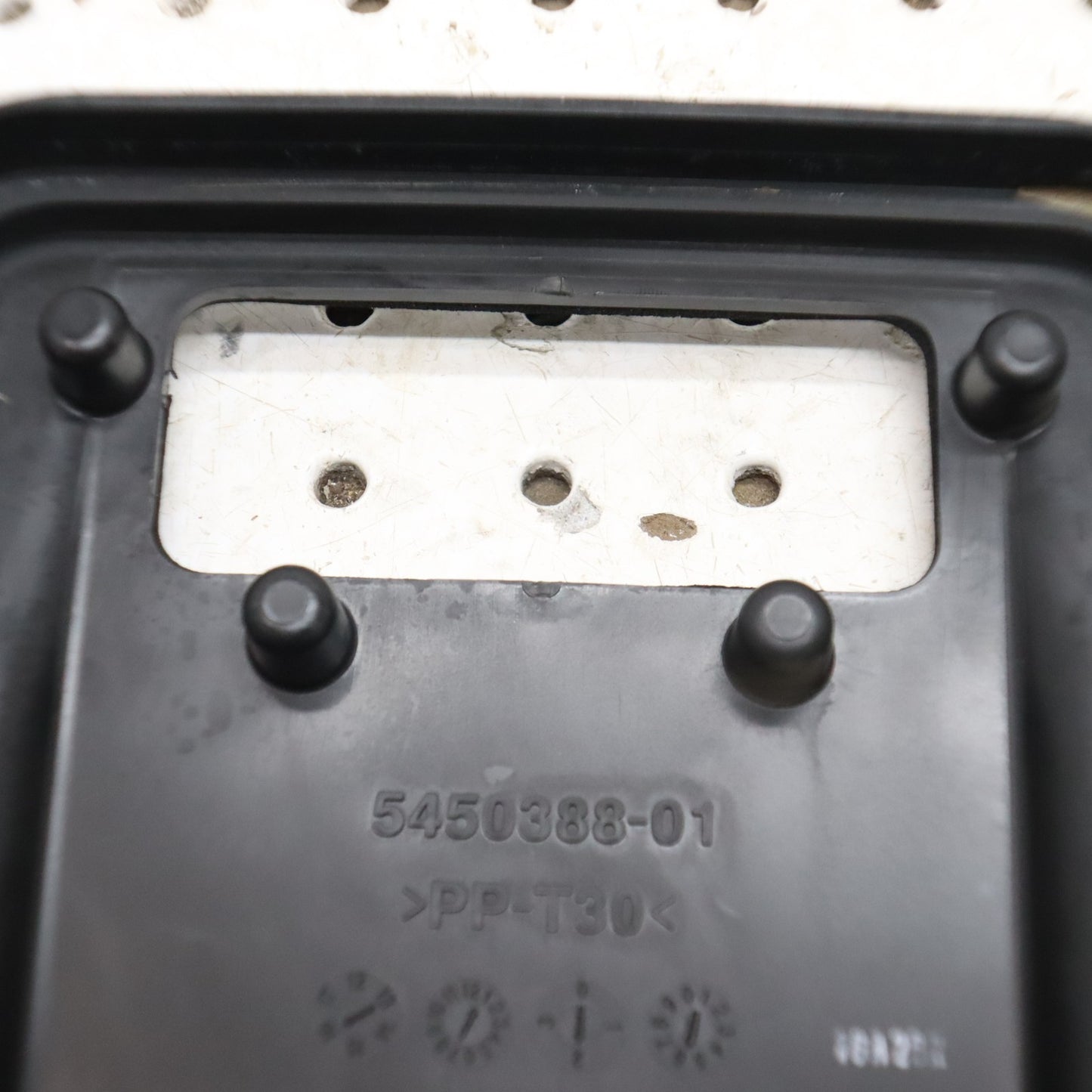 2016 Polaris Sportsman 570 Airbox Air Box Lid Cover Cap 5450388; 5459622