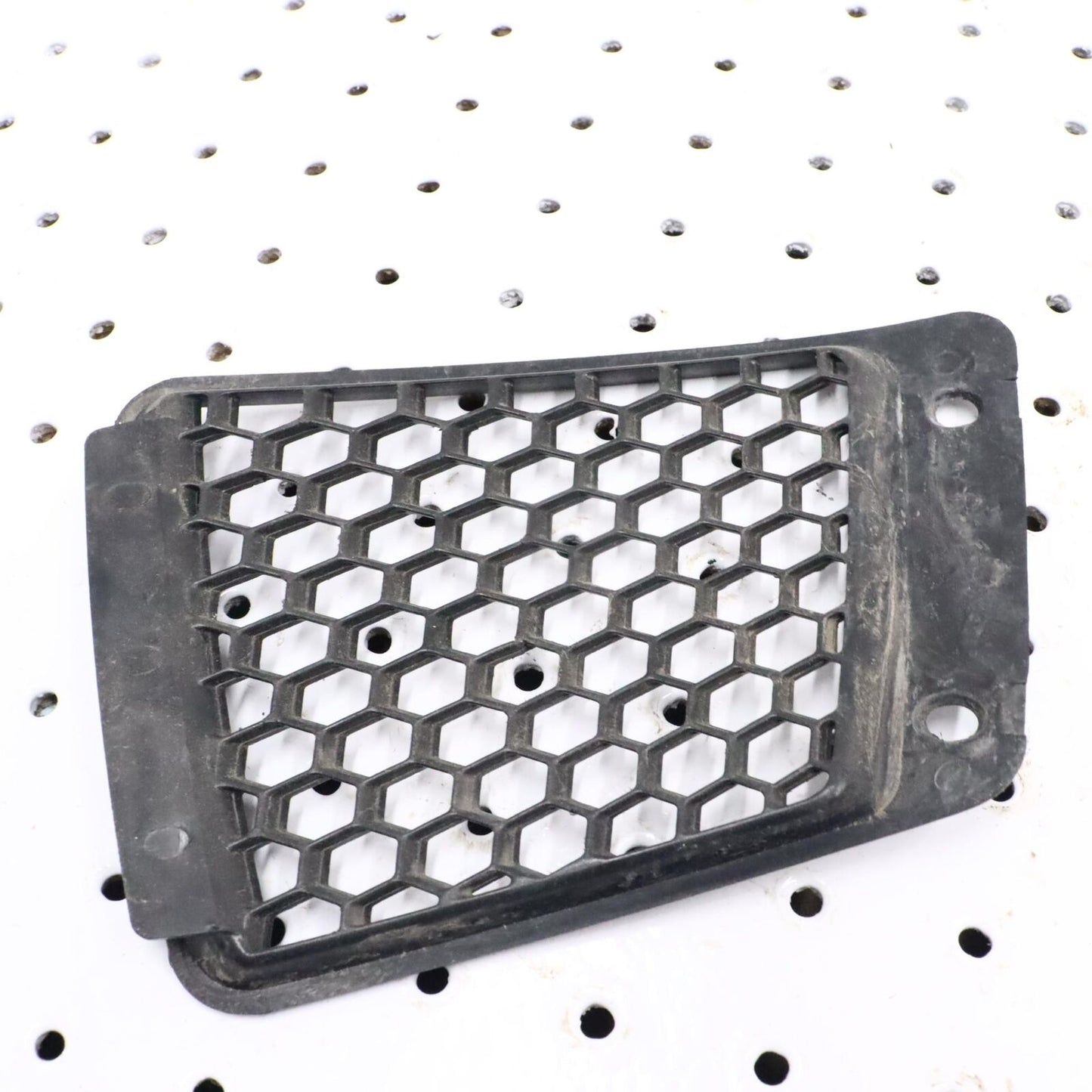 2006 POLARIS FUSION 700 SCREEN-NOSEPAN,RH,BLK 5435347-070