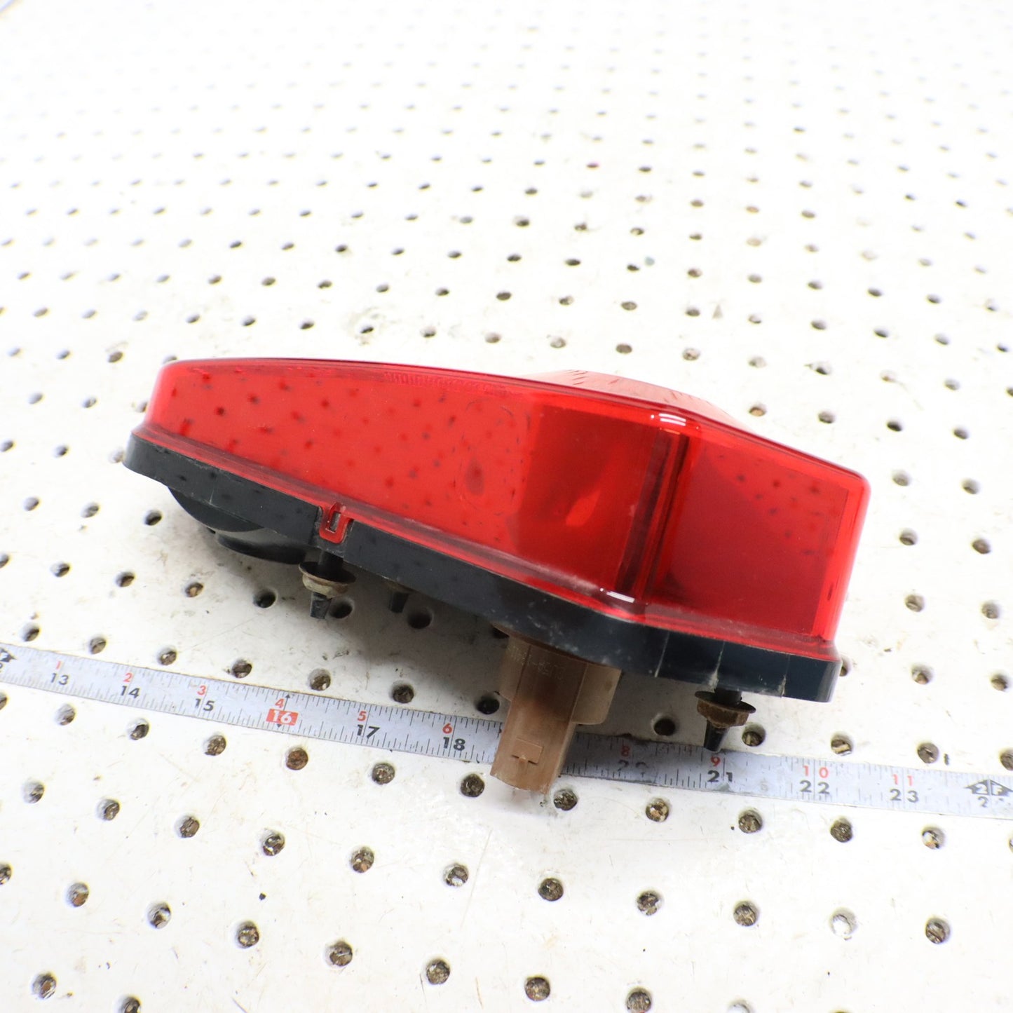 2009 Polaris Rzr 800 Tail Light Brake Light LEFT 2411153