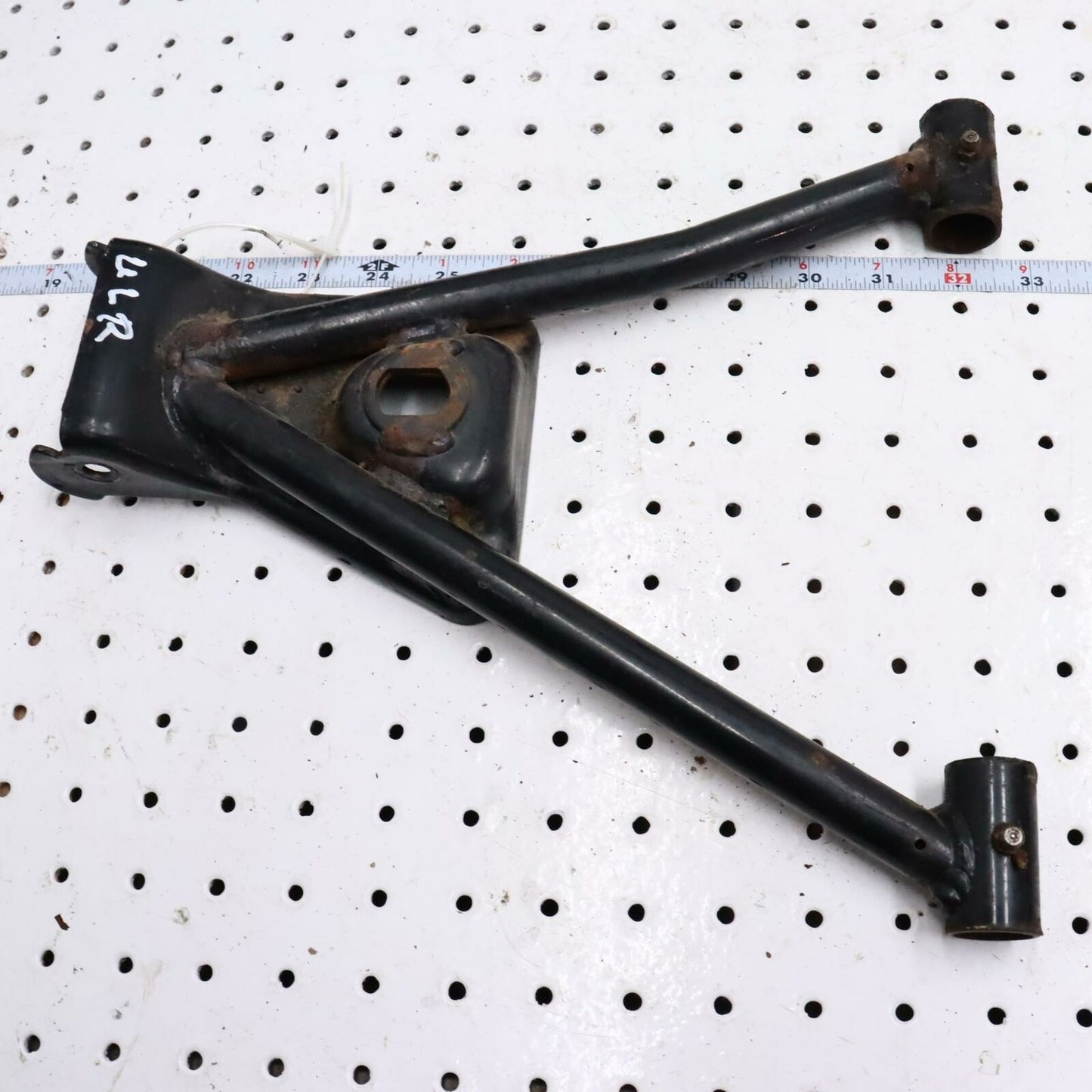 2002 POLARIS SPORTSMAN 500 REAR BACK UPPER LEFT CONTROL A ARM 1040730-067