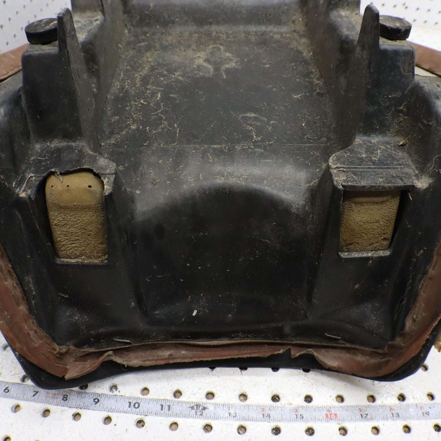 1998 POLARIS XPLORER 400L SEAT SADDLE 2682360-218 2683222-070 2681747-218