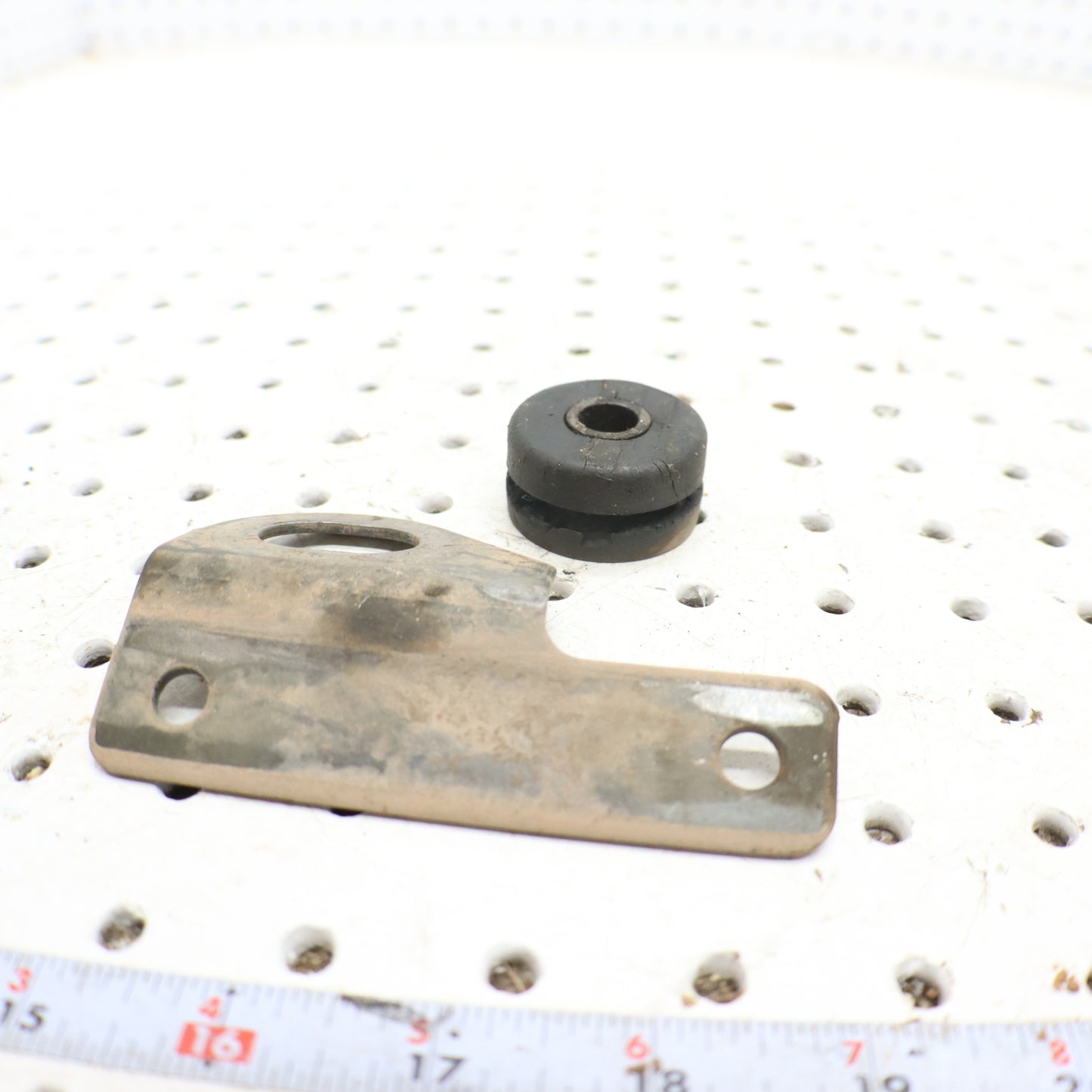 2014 Polaris Sportsman 570 Exhaust Mount Rubber Damper 5241663 5410436 5241663
