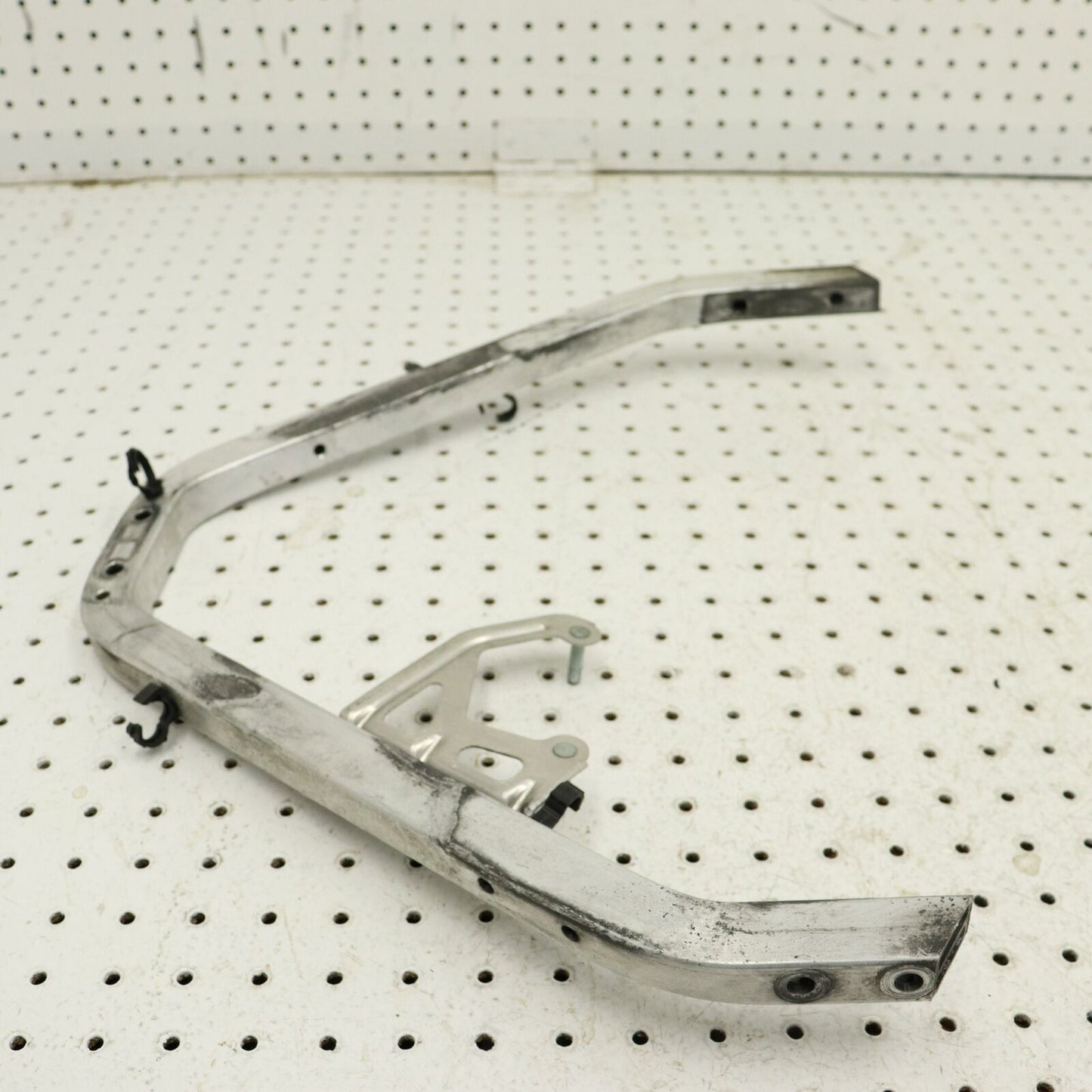 2006 ARCTIC CAT M7 UPPER FRAME SUPPORT BRACKET STEERING GATE 1705-260