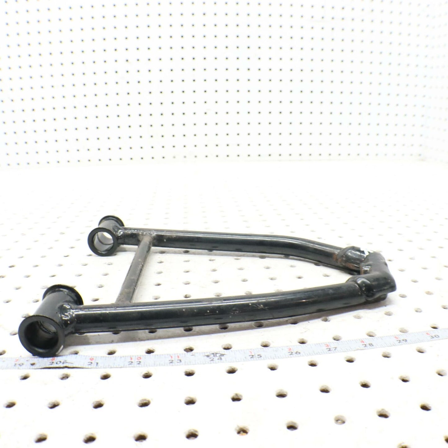 2006 POLARIS RMK 700 FRONT UPPER RIGHT CONTROL A ARM 2203024-385 2203024-067